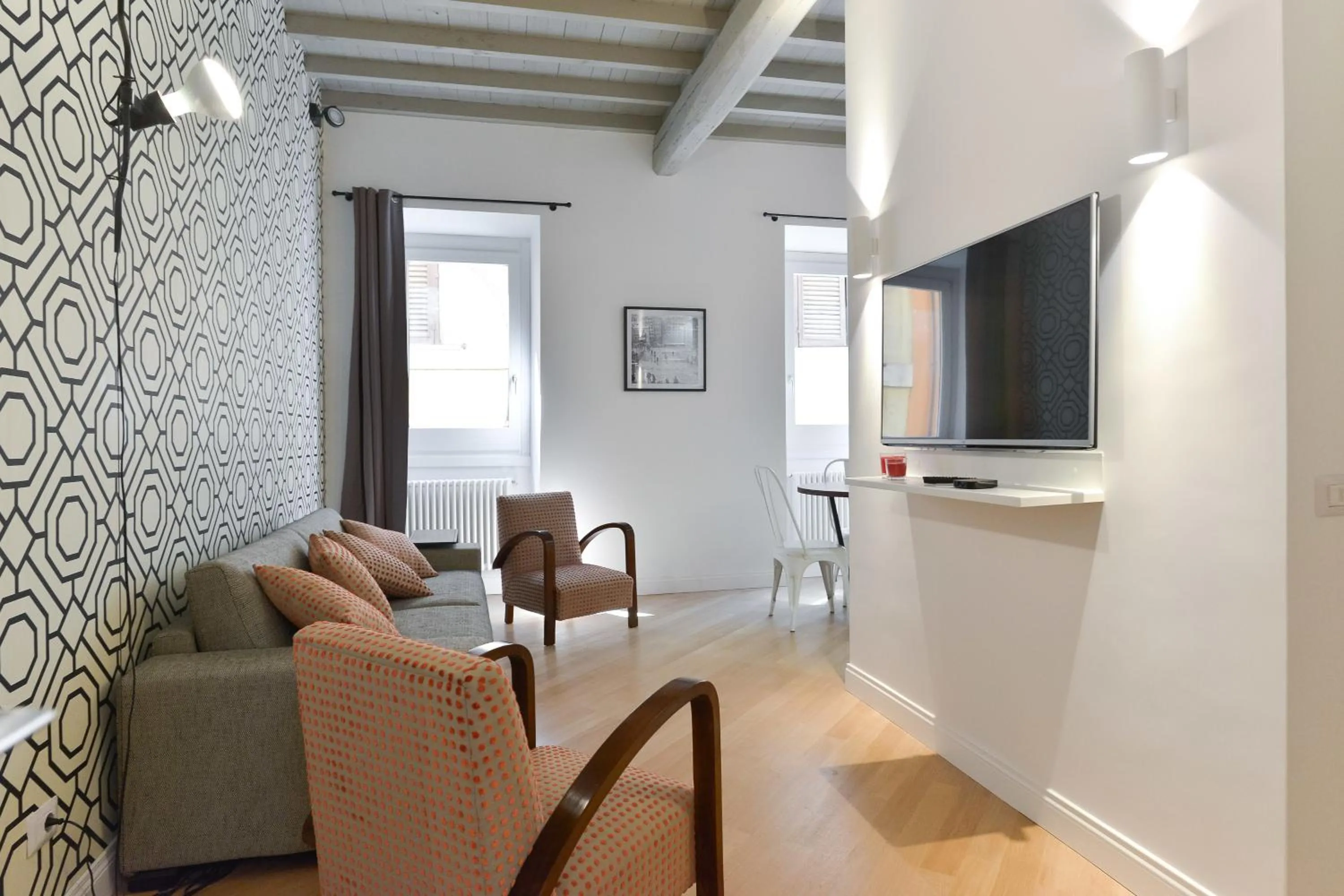 Day in EVE Luxury Apartments Pantheon