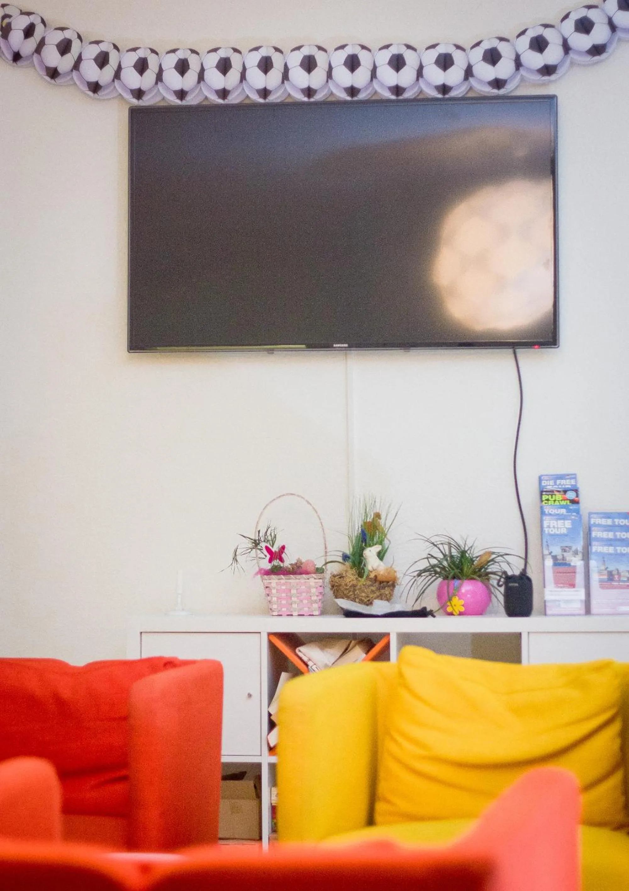 Decorative detail in MAC City Hostel