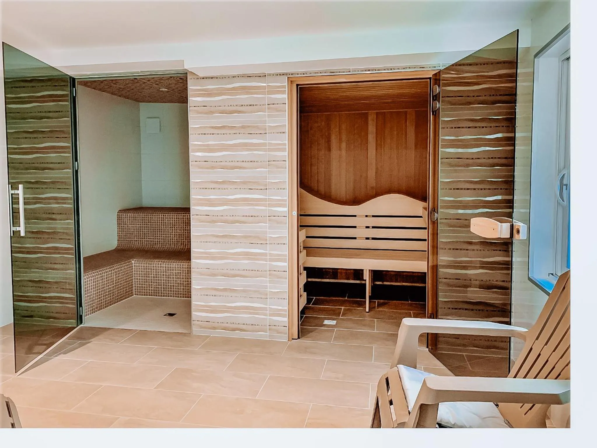 Sauna in Hôtel Le Rivage vue sur mer - Châtelaillon-plage