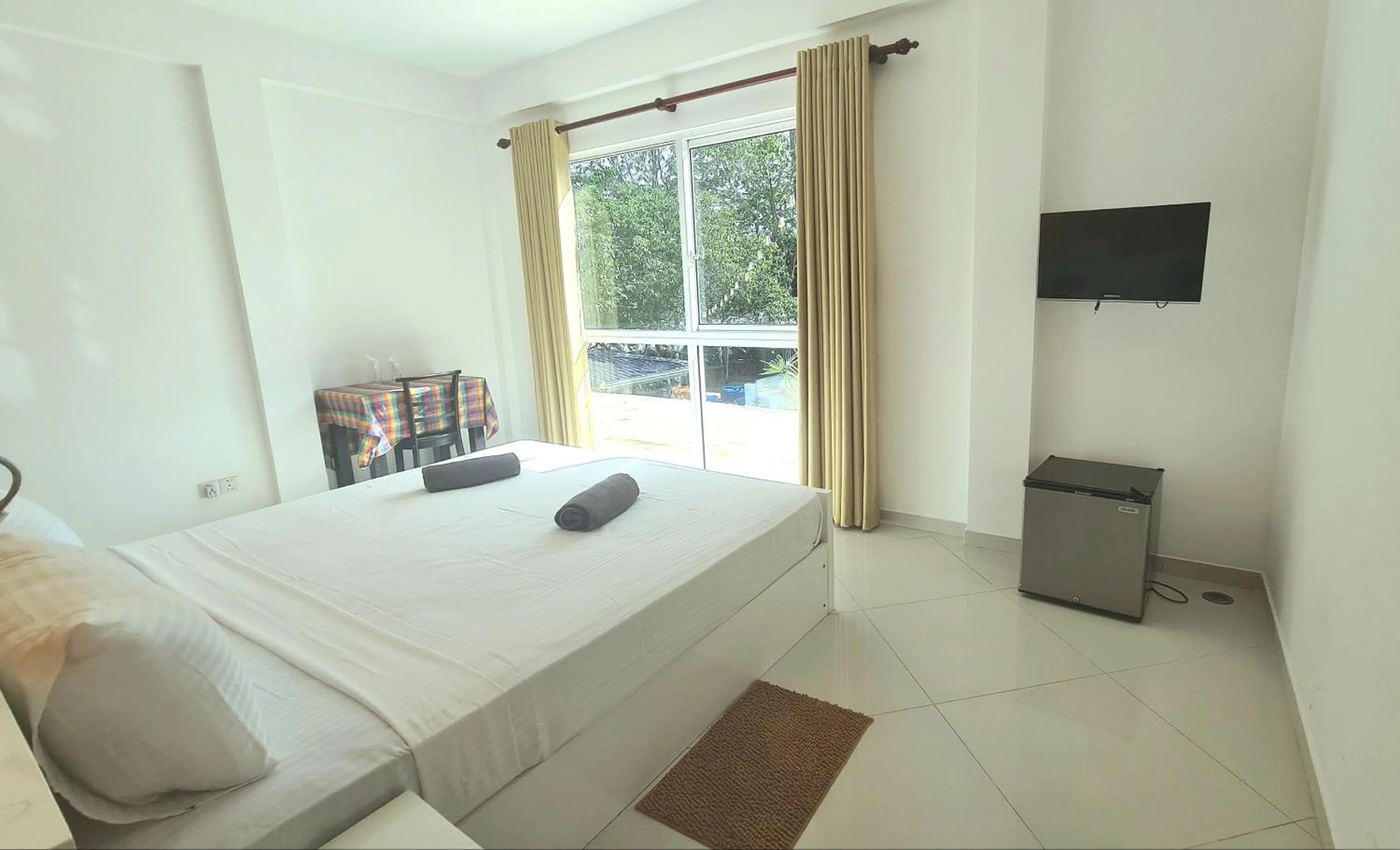 Photo of the whole room, Bed in Hotel Good Life Unawatuna