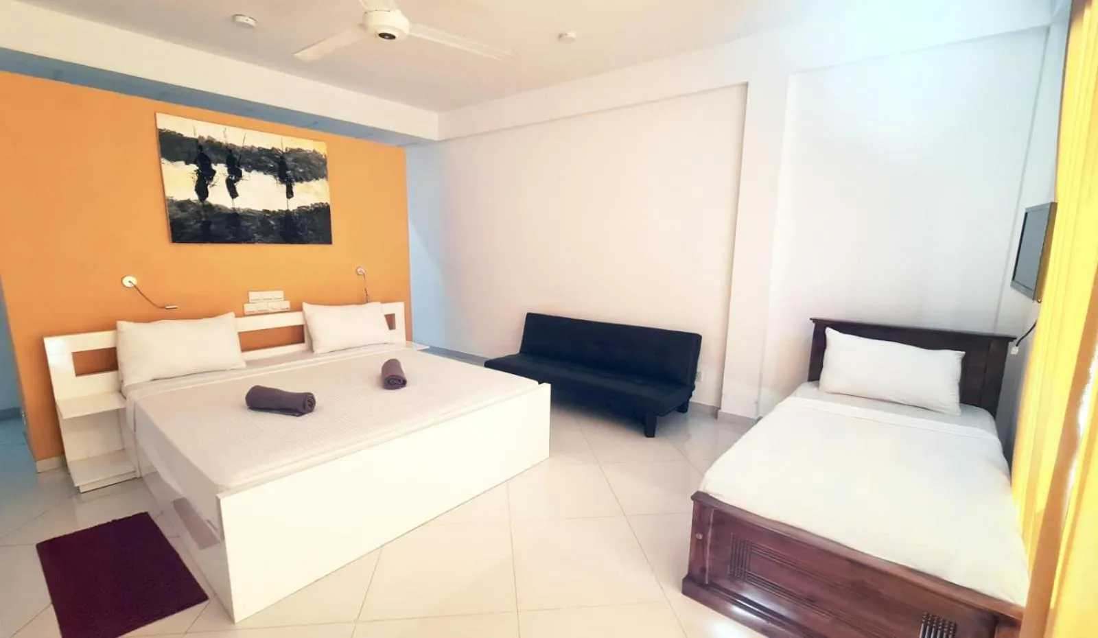 Photo of the whole room, Bed in Hotel Good Life Unawatuna