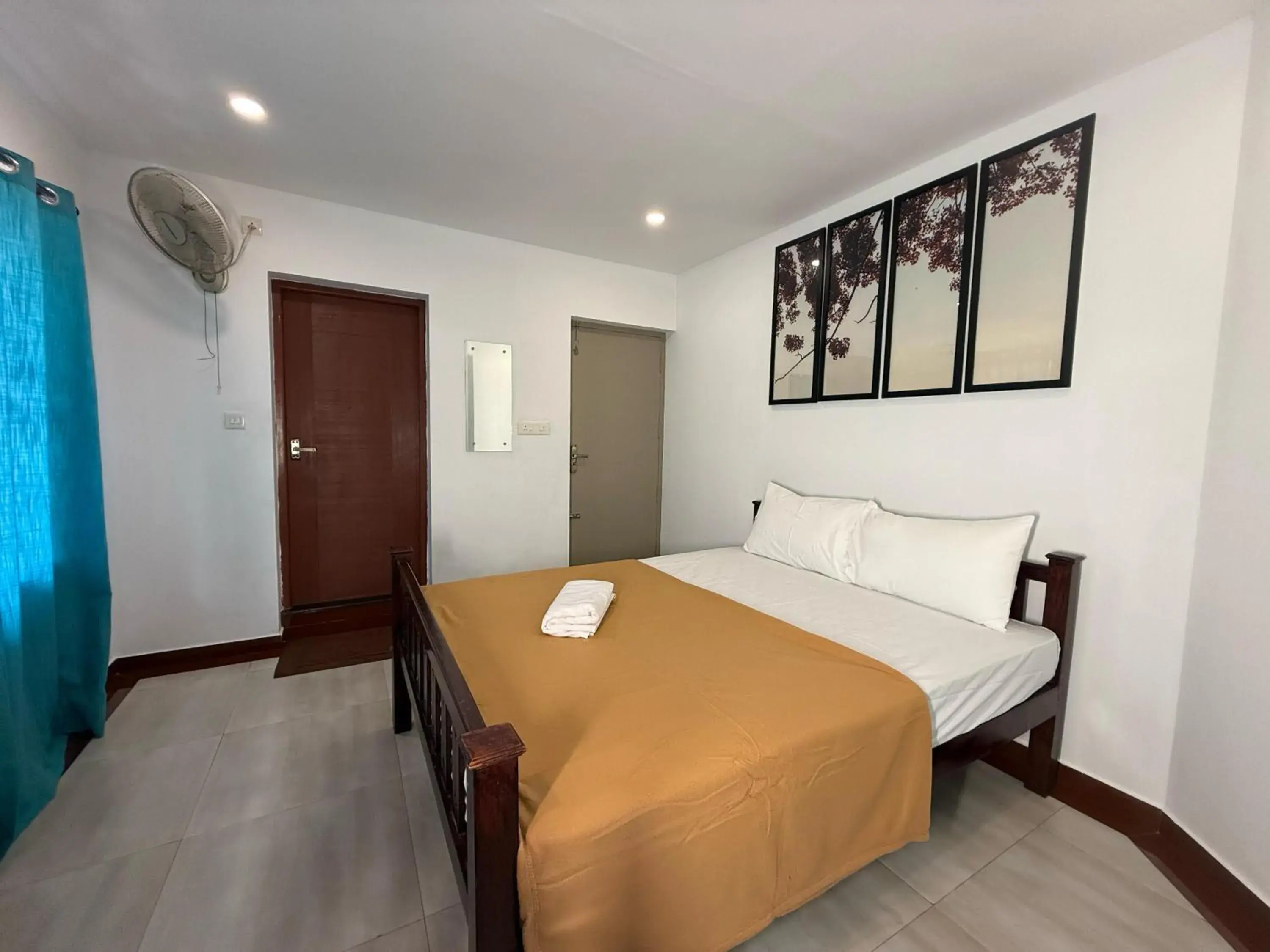 Deluxe Double Room (2 Adults + 1 Child) in Bliss stays Deluxe Double Room (2 Adults + 1 Child) in Bliss stays