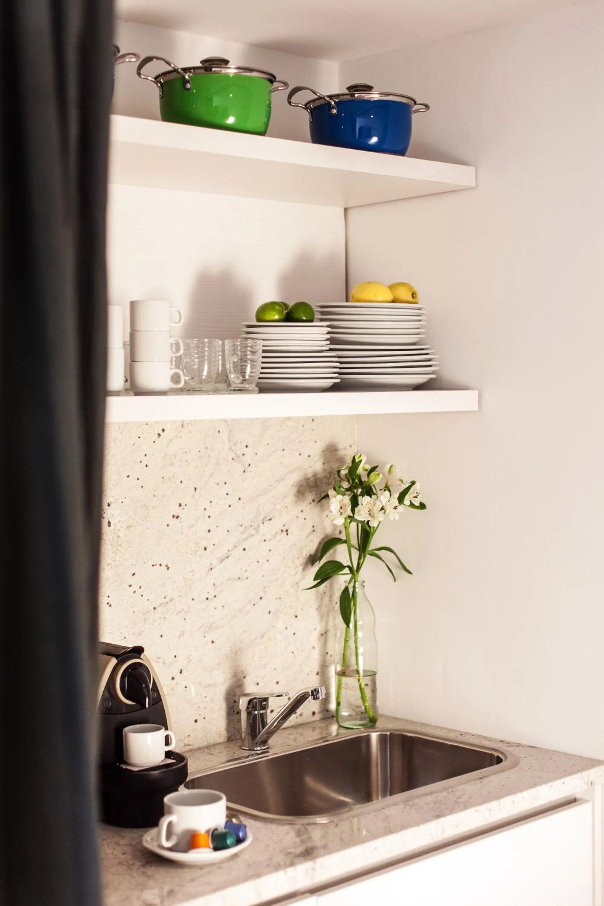 Kitchen or kitchenette in Casa Bevant Hotel Boutique