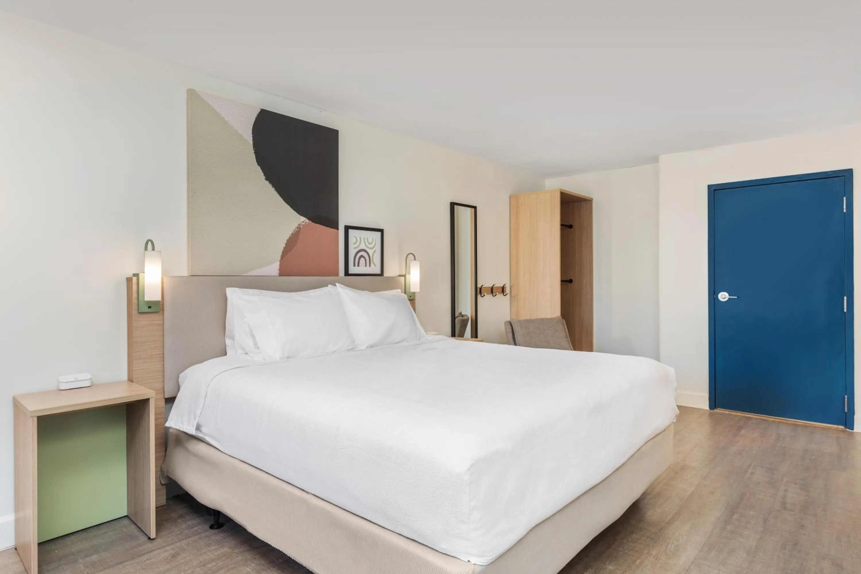 Bedroom, Bed in Spark by Hilton Hilton Head Island