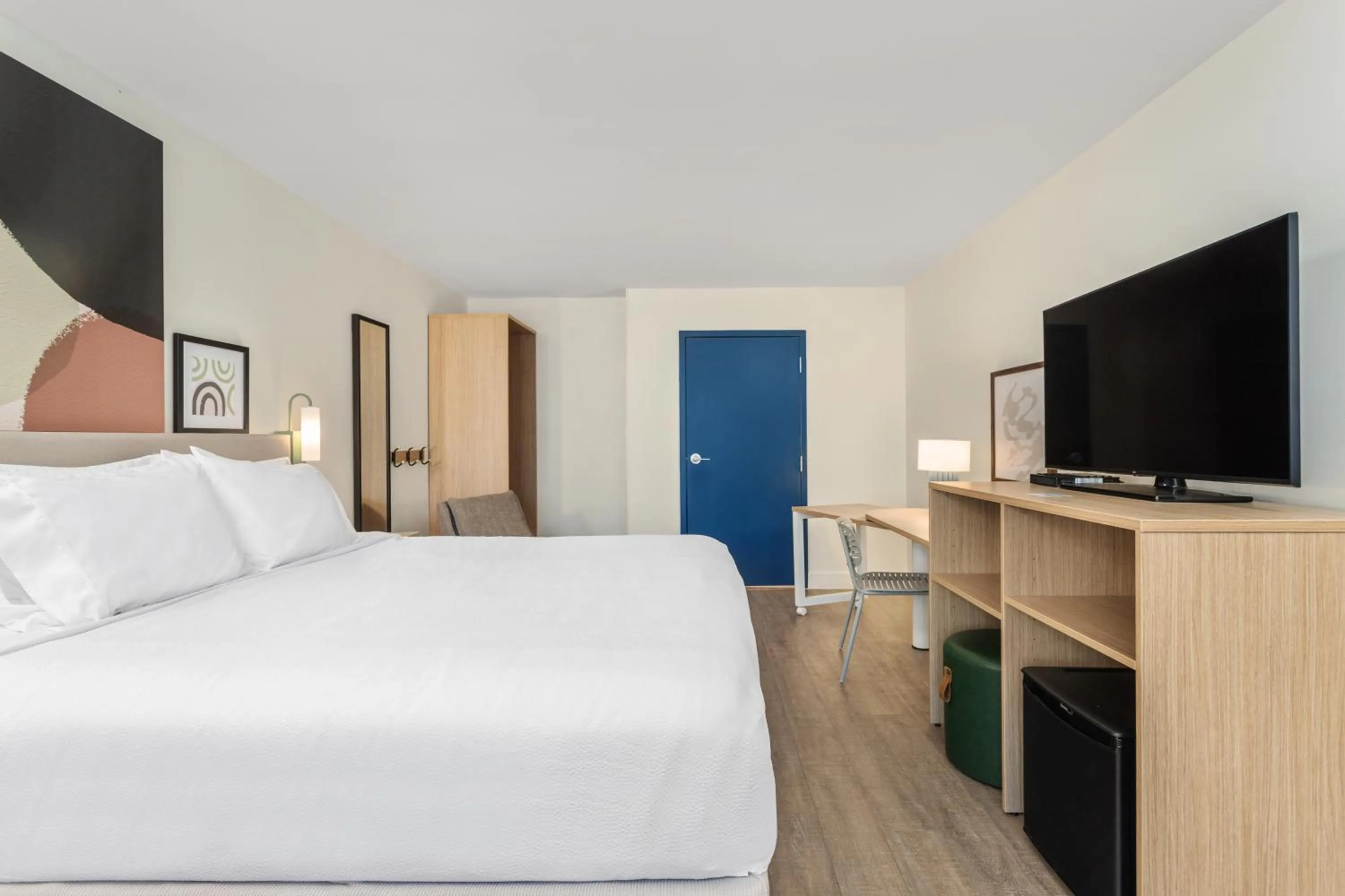 Bedroom, Bed in Spark by Hilton Hilton Head Island