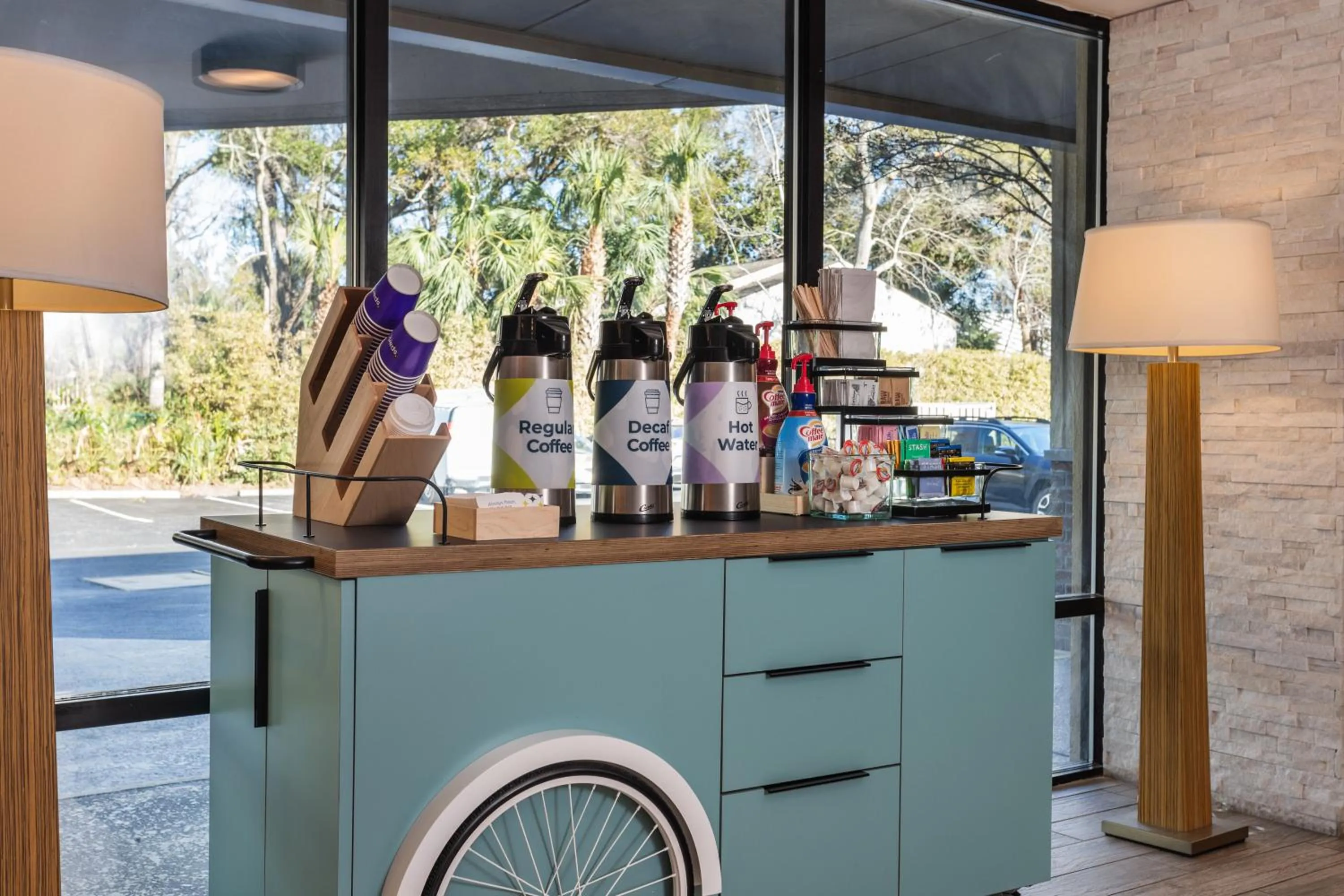 Coffee/tea facilities in Spark by Hilton Hilton Head Island