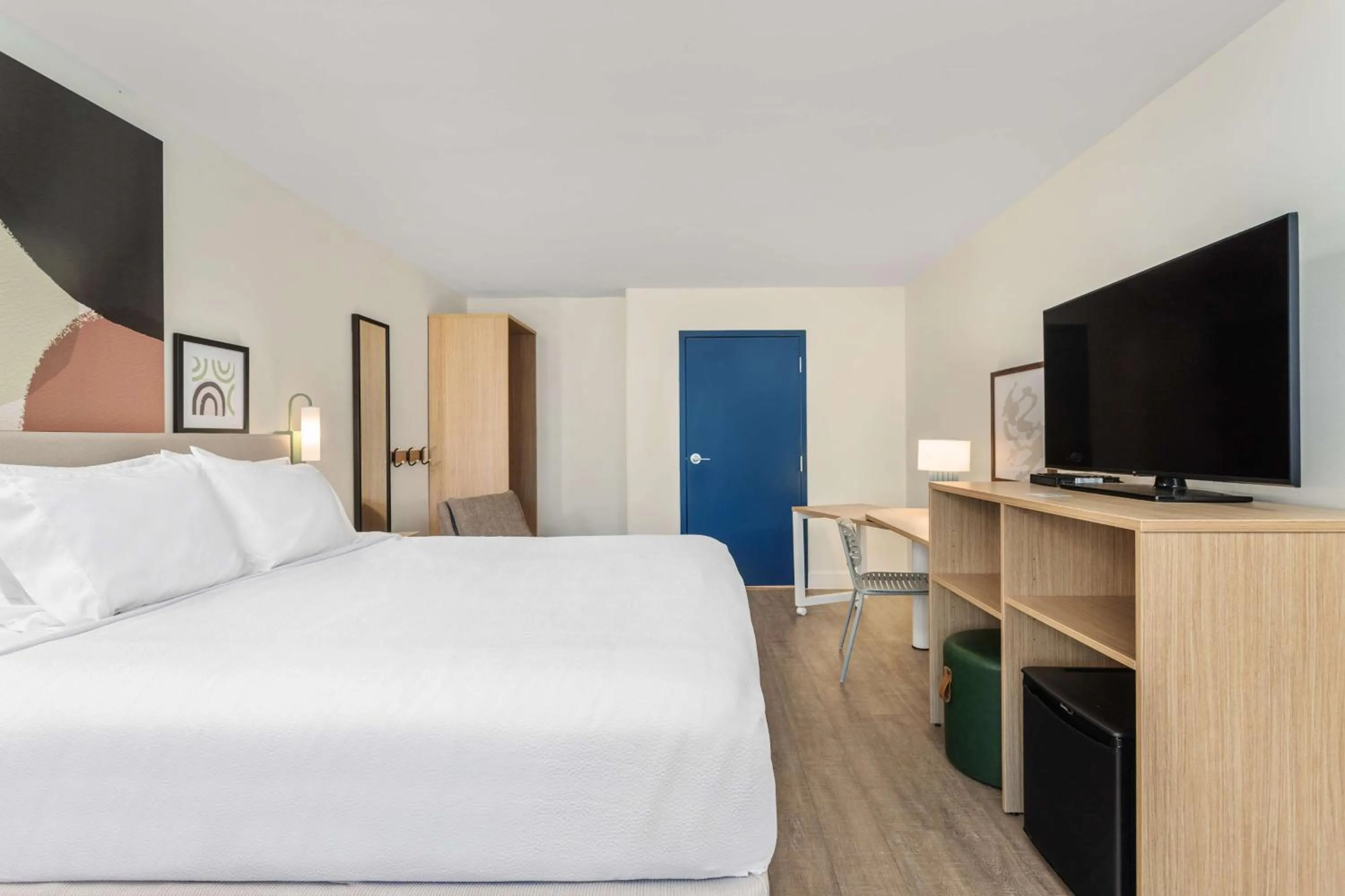 Bed in Spark by Hilton Hilton Head Island