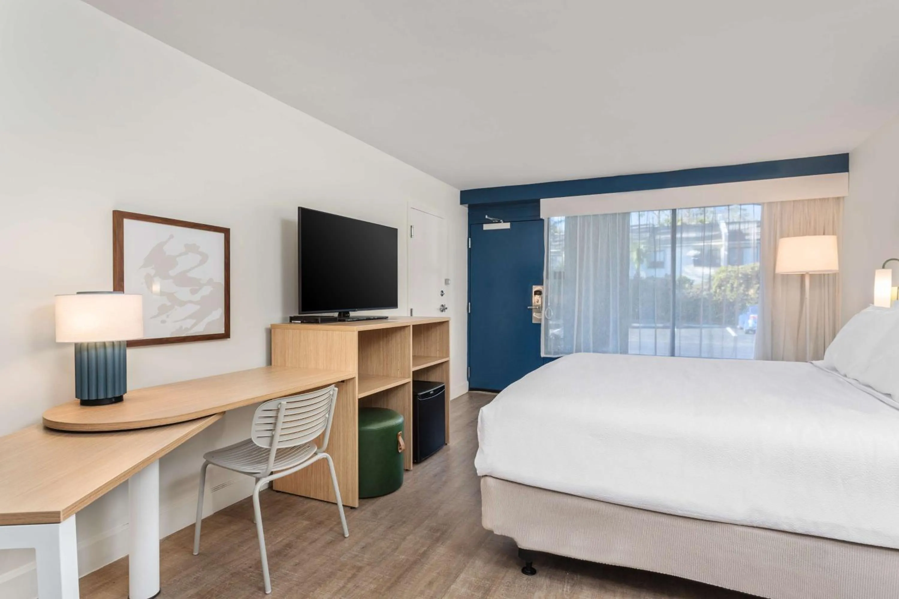 Bedroom, Bed in Spark by Hilton Hilton Head Island