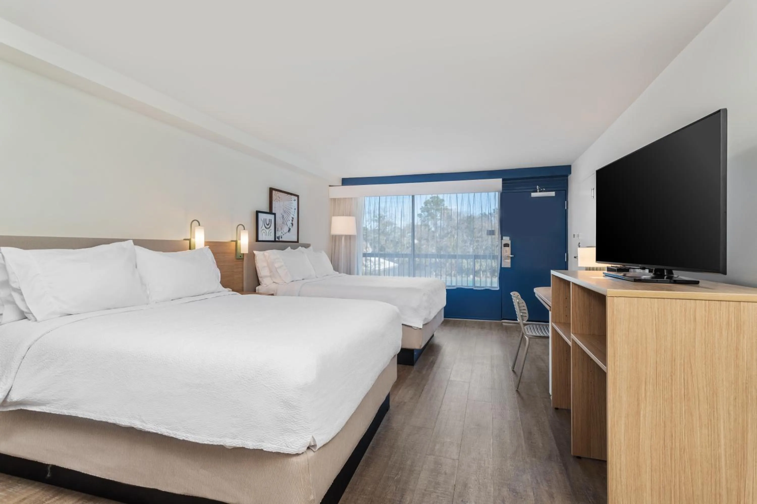 Bedroom, Bed in Spark by Hilton Hilton Head Island