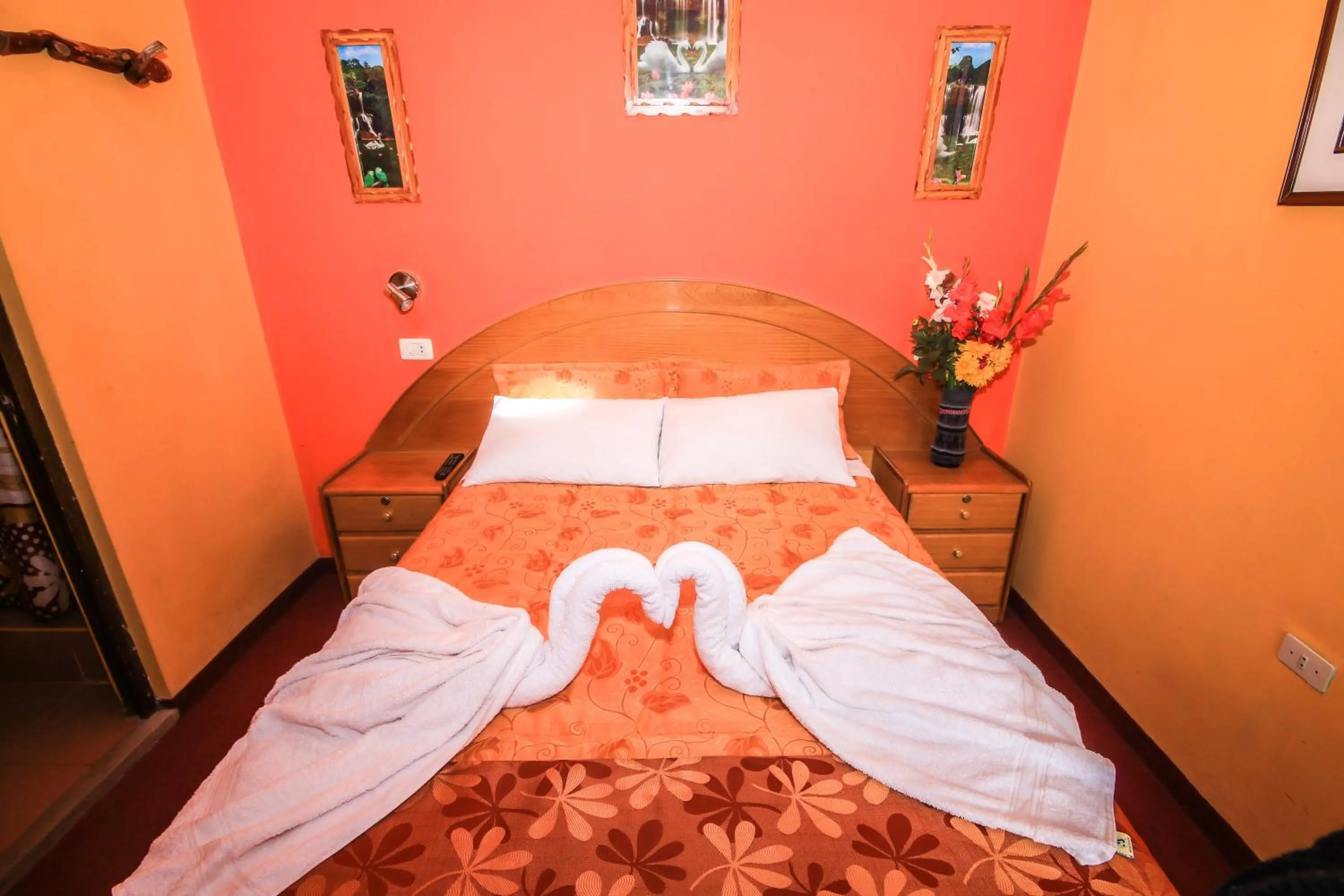 TV and multimedia, Bed in Rumi Wasi