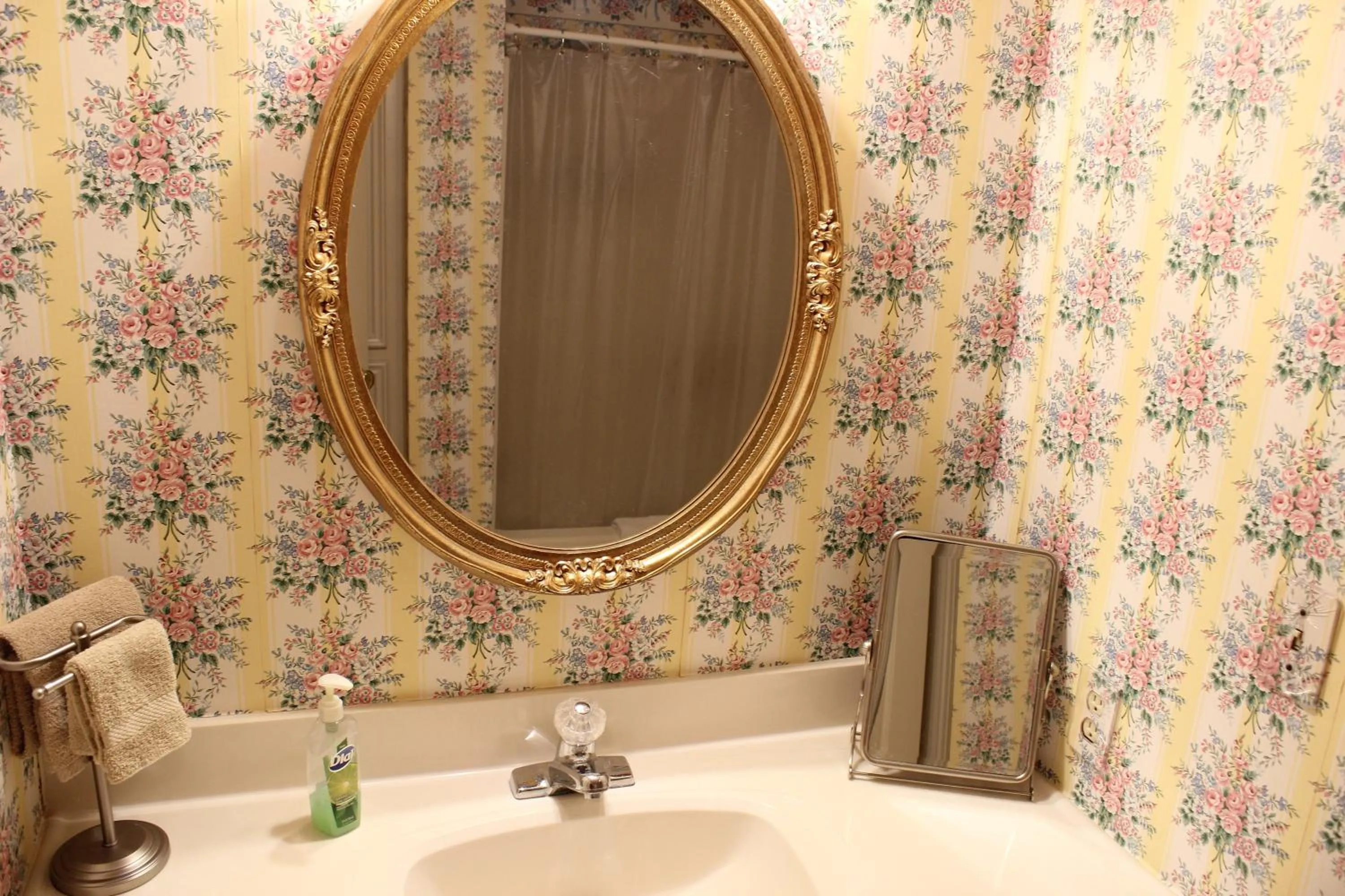 Huffman House Bed & Breakfast