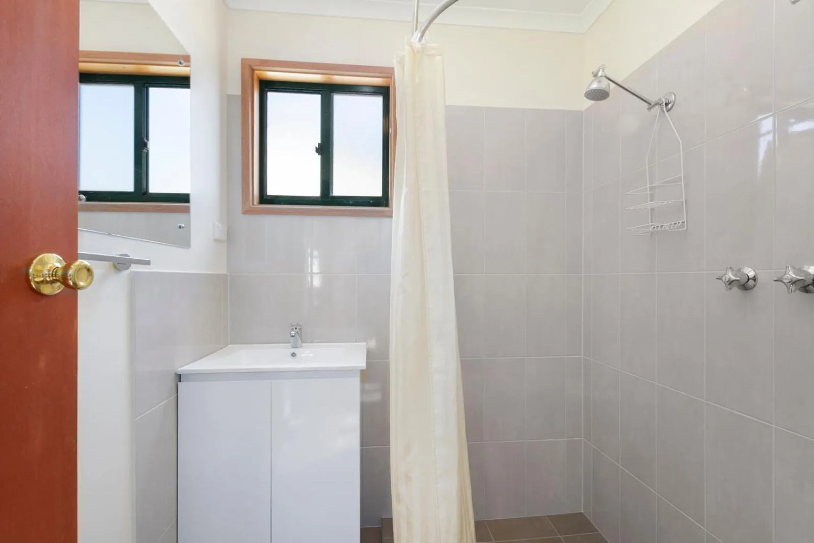 Bathroom in Moonta Bay Accommodation