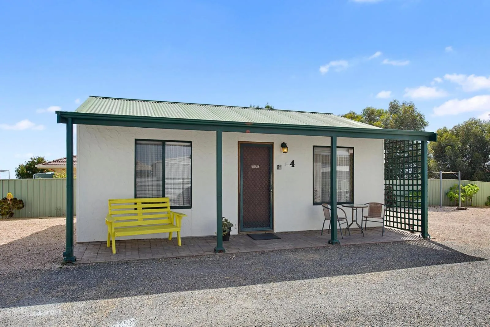 Property building in Moonta Bay Accommodation