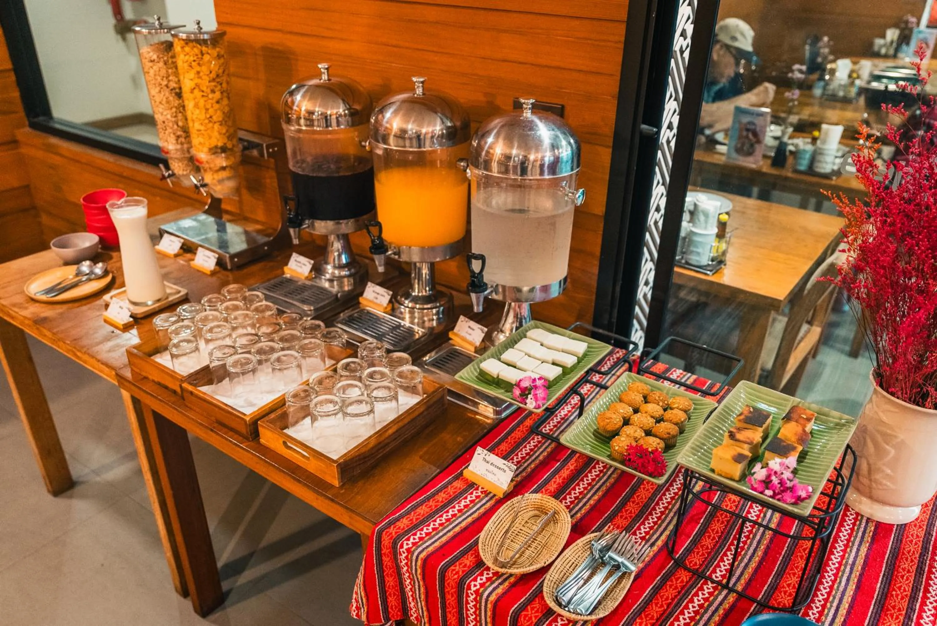 Breakfast in Cmor by Recall Hotels SHA Extra Plus