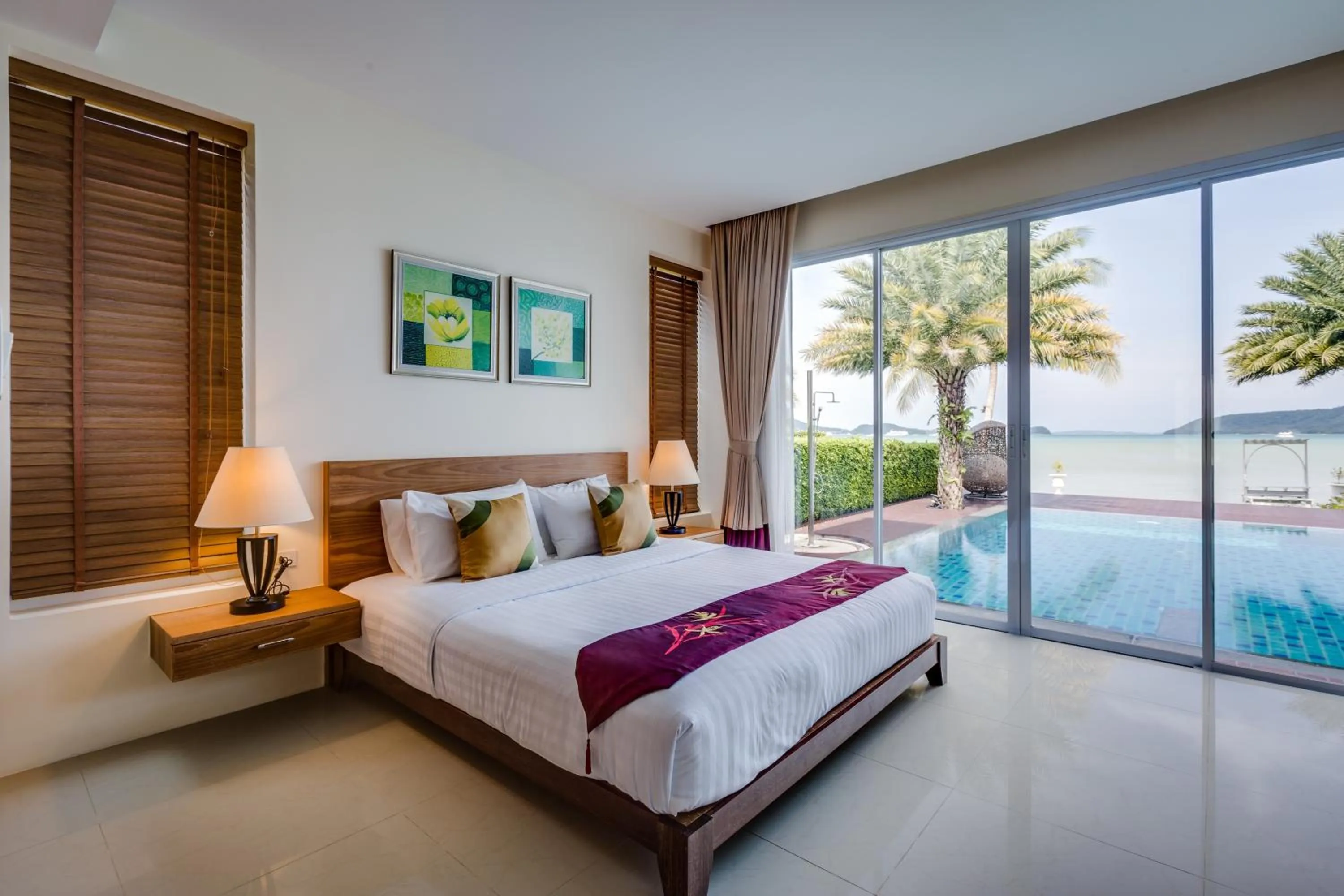 Sea view, Bed in Fisherman Way Beach Villa