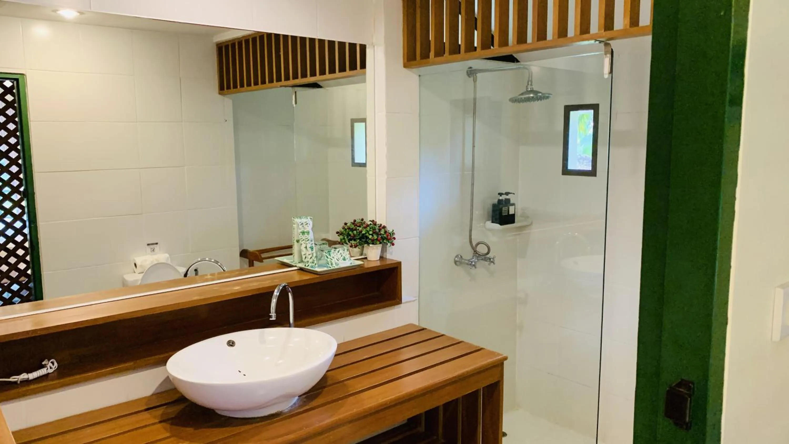 Bathroom in Fisherman Way Beach Villa