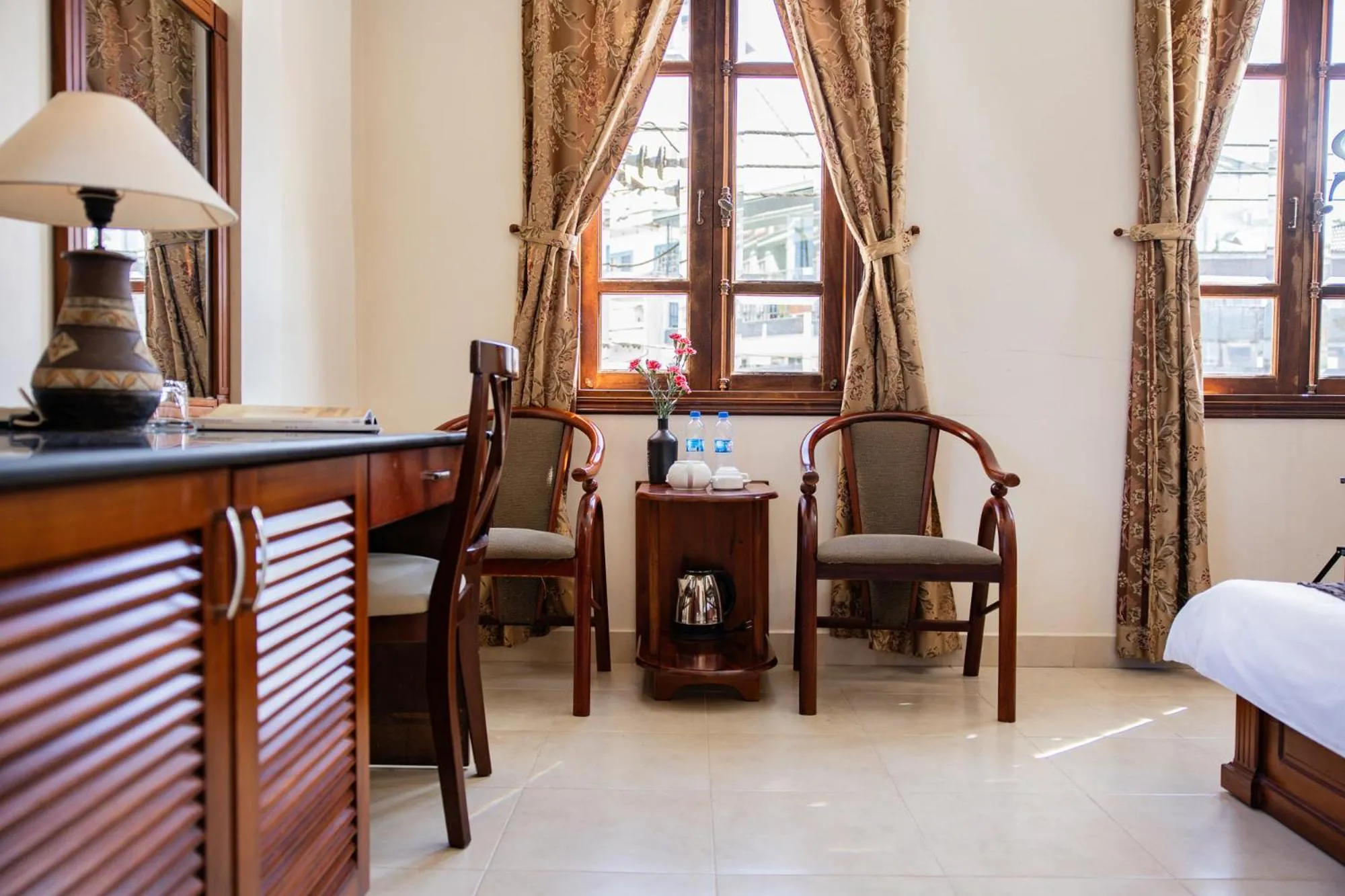 Seating area, Bed in Hùng Phong Hotel - Near Dalat Market
