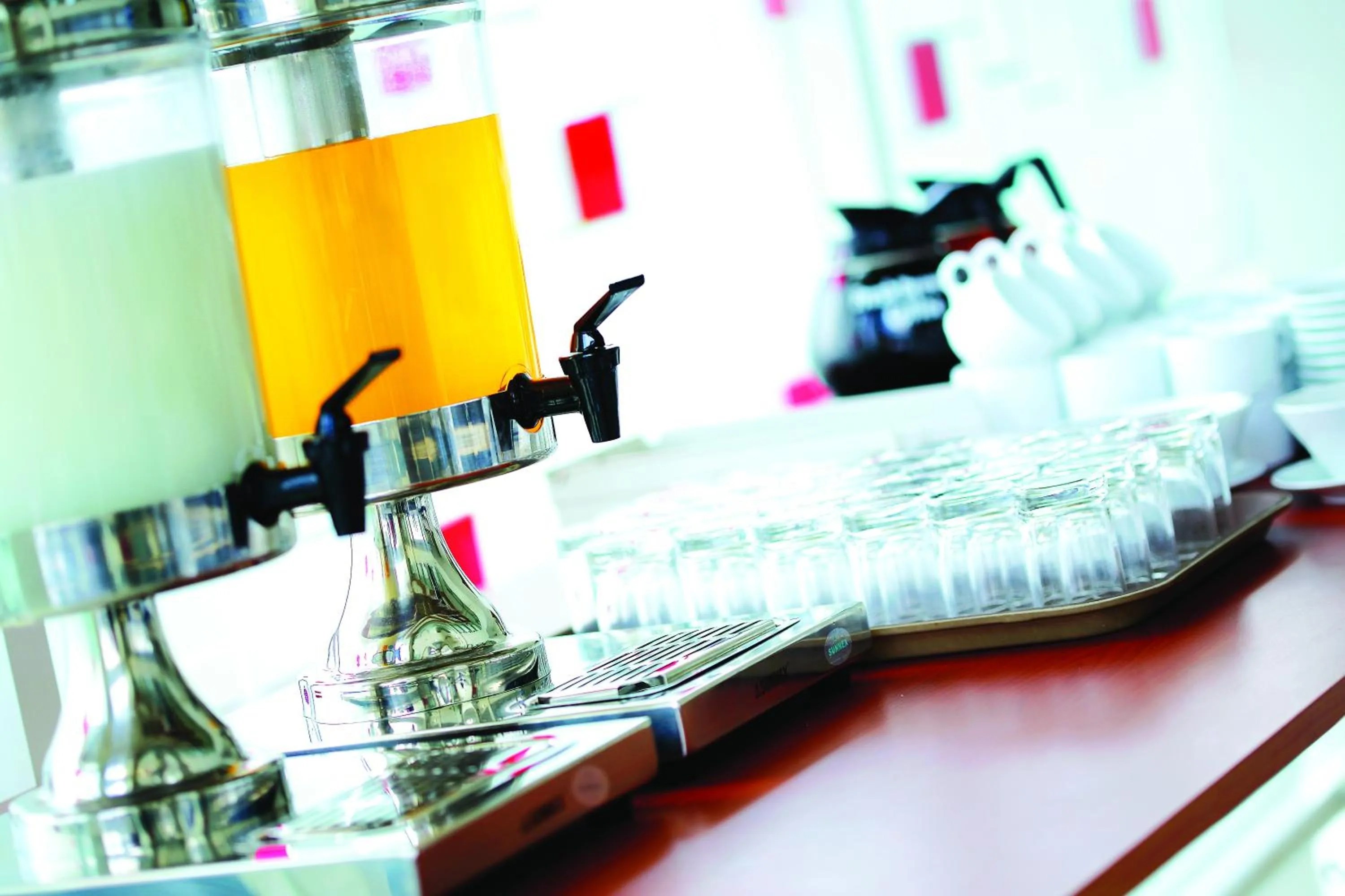 Restaurant/places to eat in Amaris Hotel Citra Raya – Tangerang