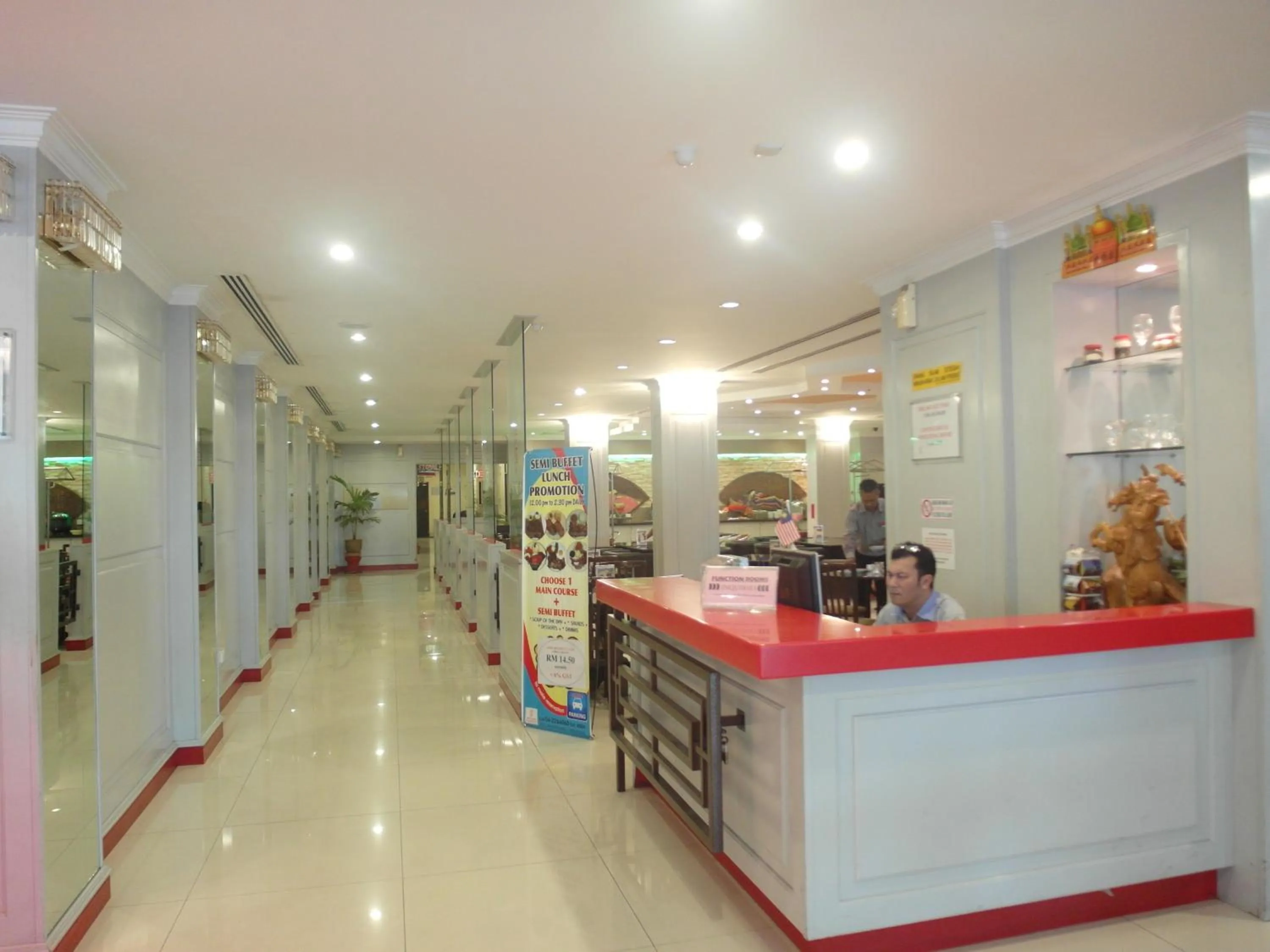 Lobby or reception in Red Rock Hotel Penang