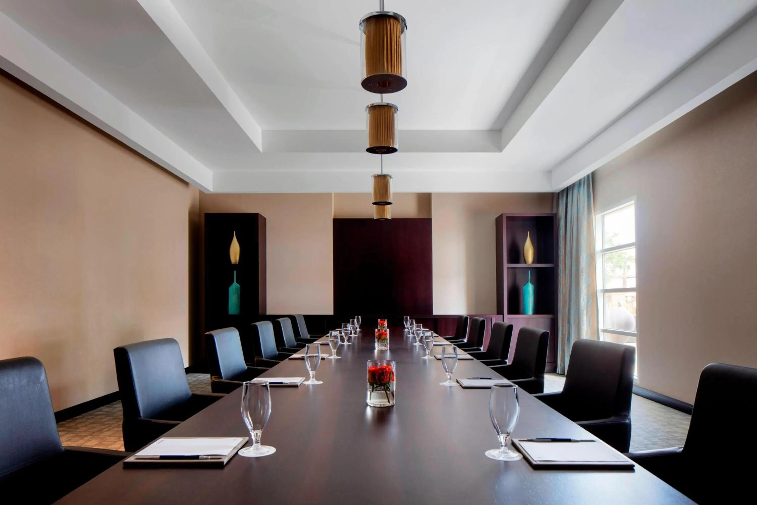 Meeting/conference room in Sheraton Sharjah Beach Resort and Spa