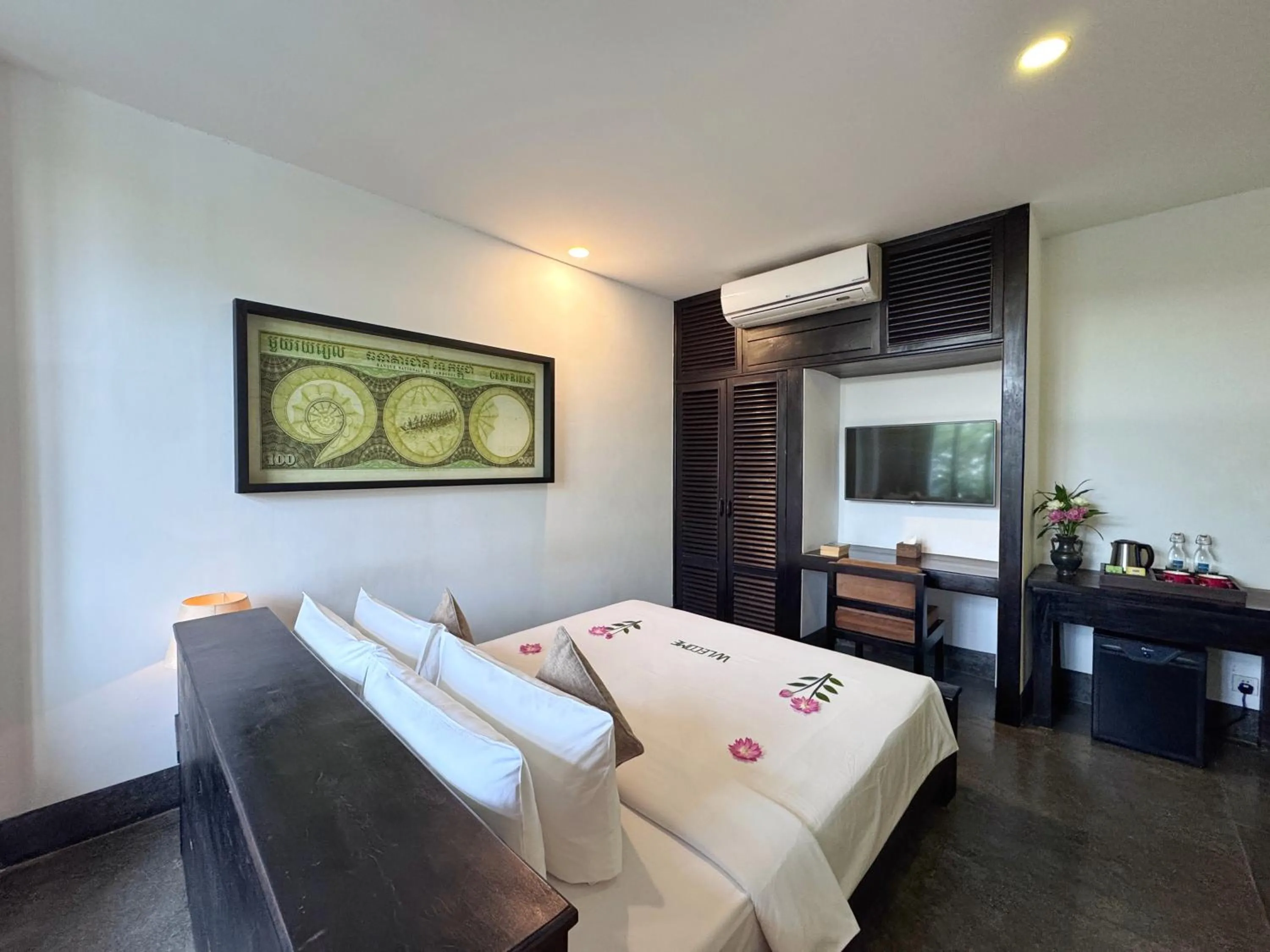 Bed in The Bliss Angkor