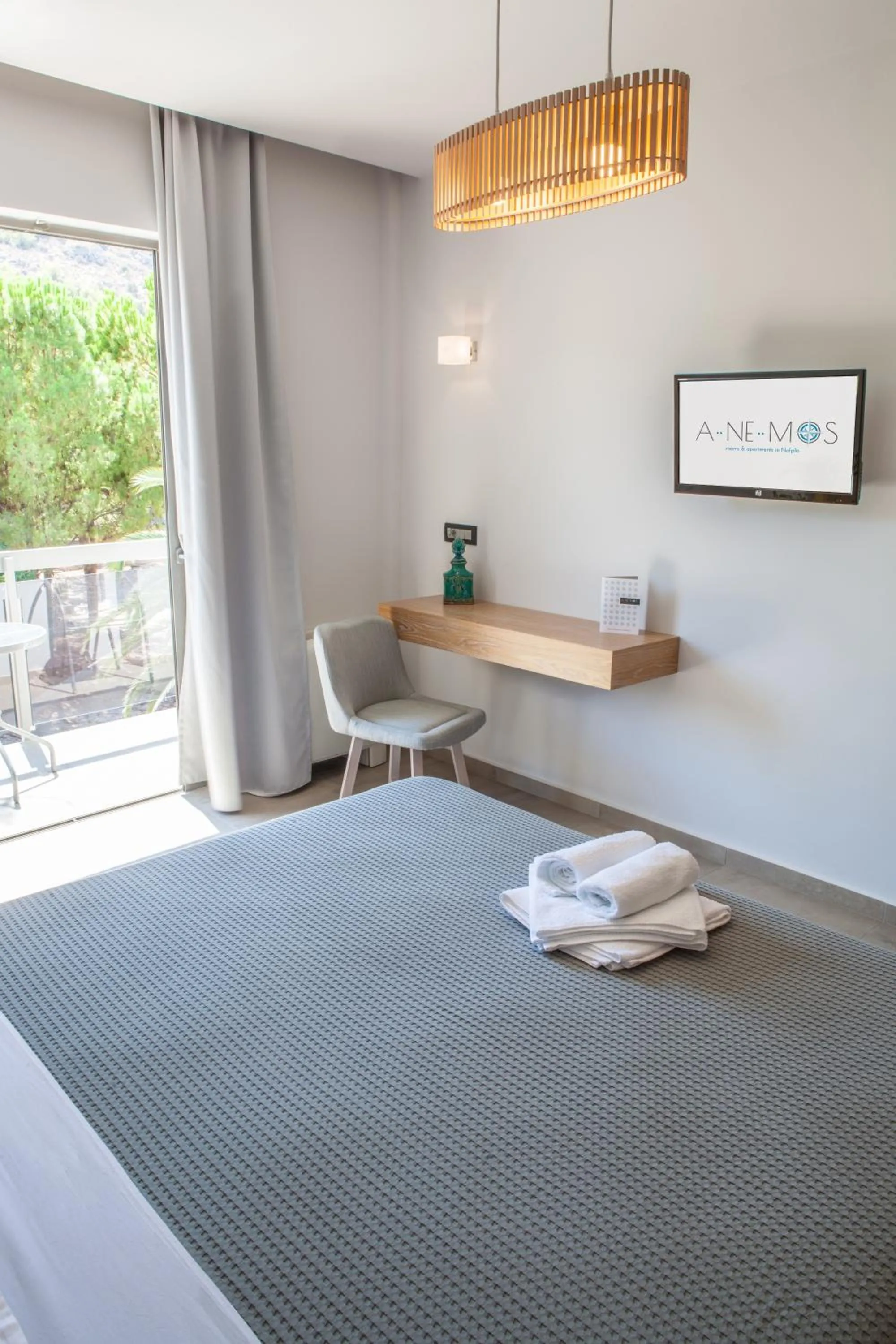 Coffee/tea facilities, Bed in Anemos Rooms & Apartments