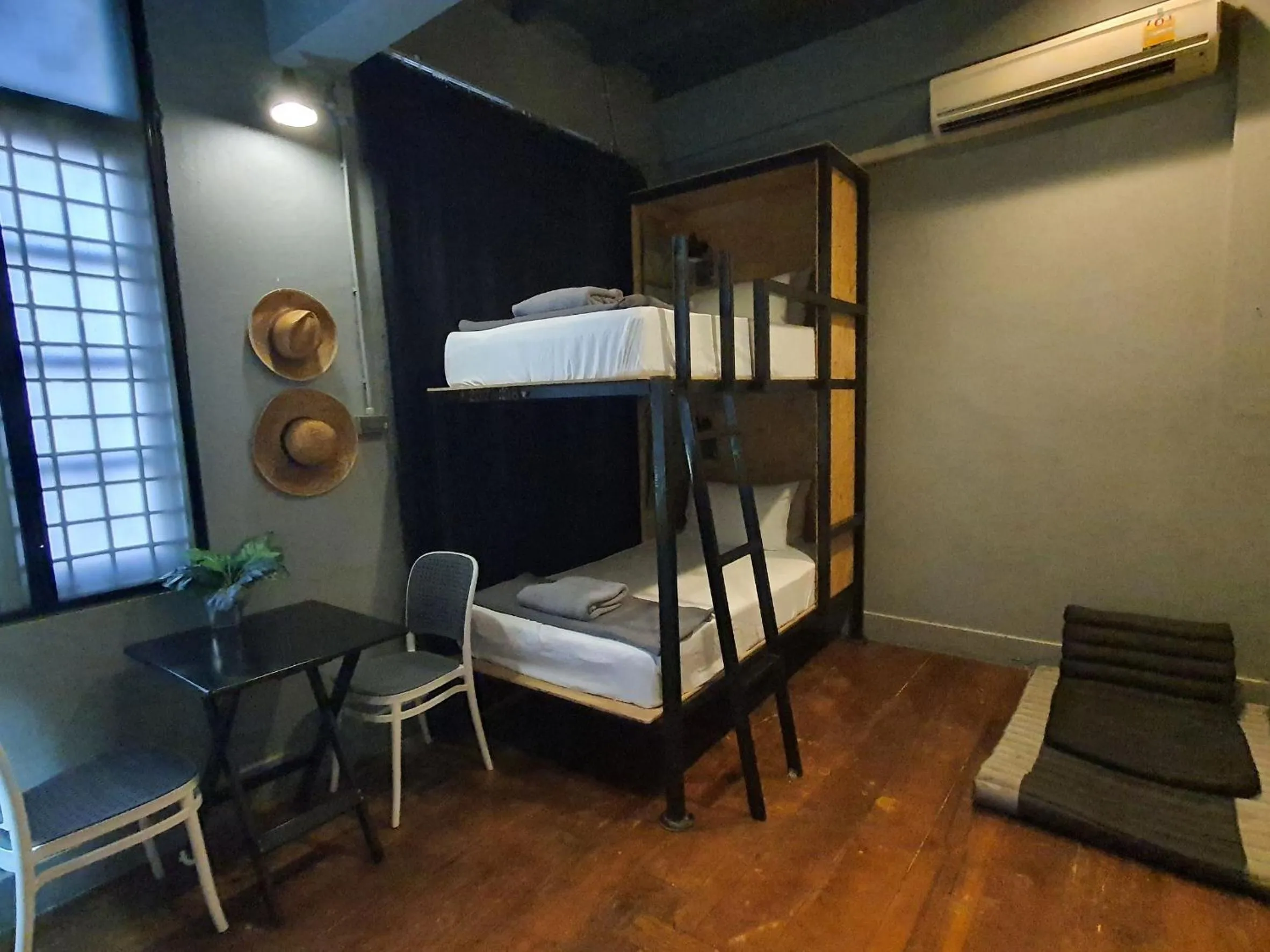 Bed in Bangkok Bed and Bike