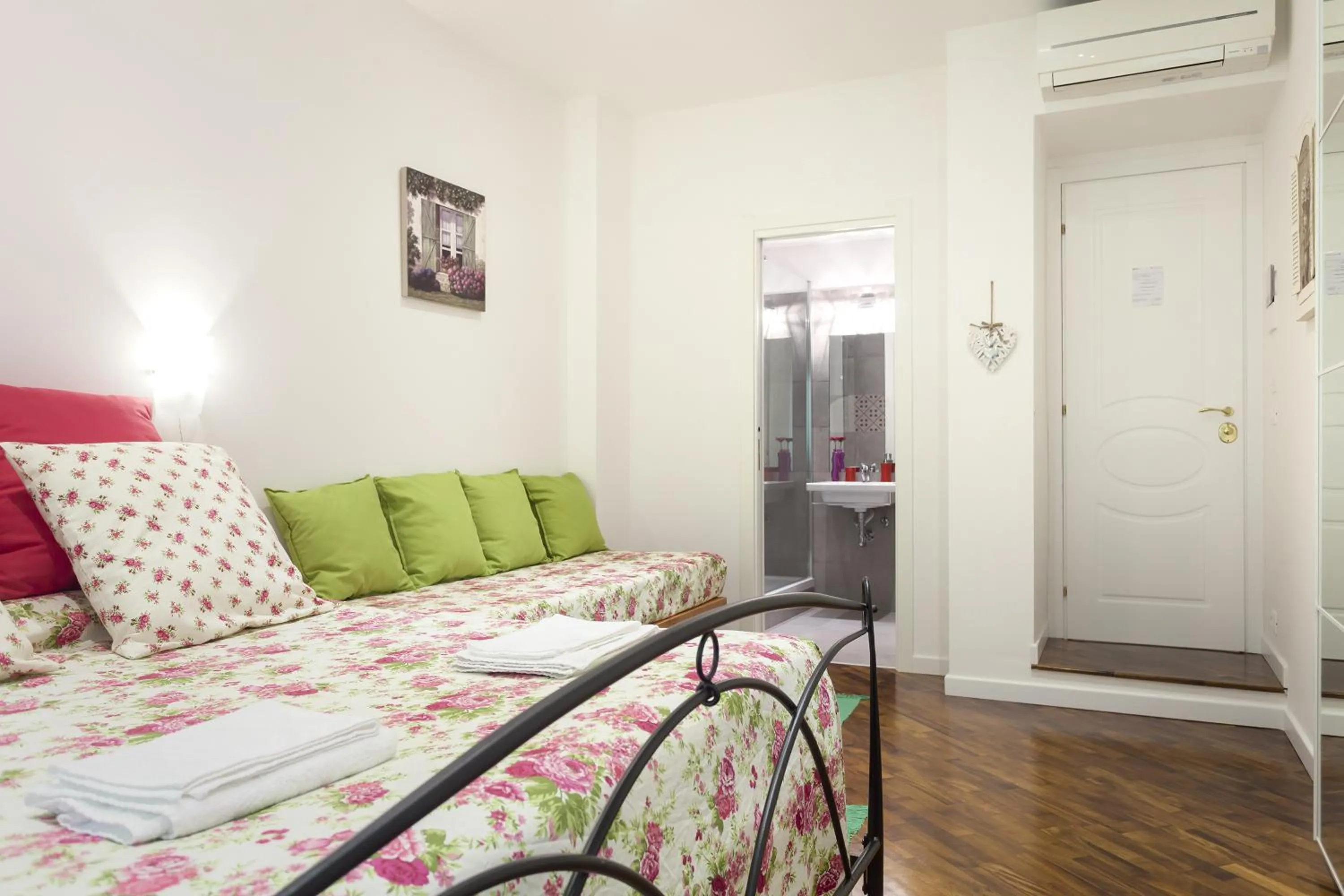 Bed in Le Scalette Al Vaticano B&B