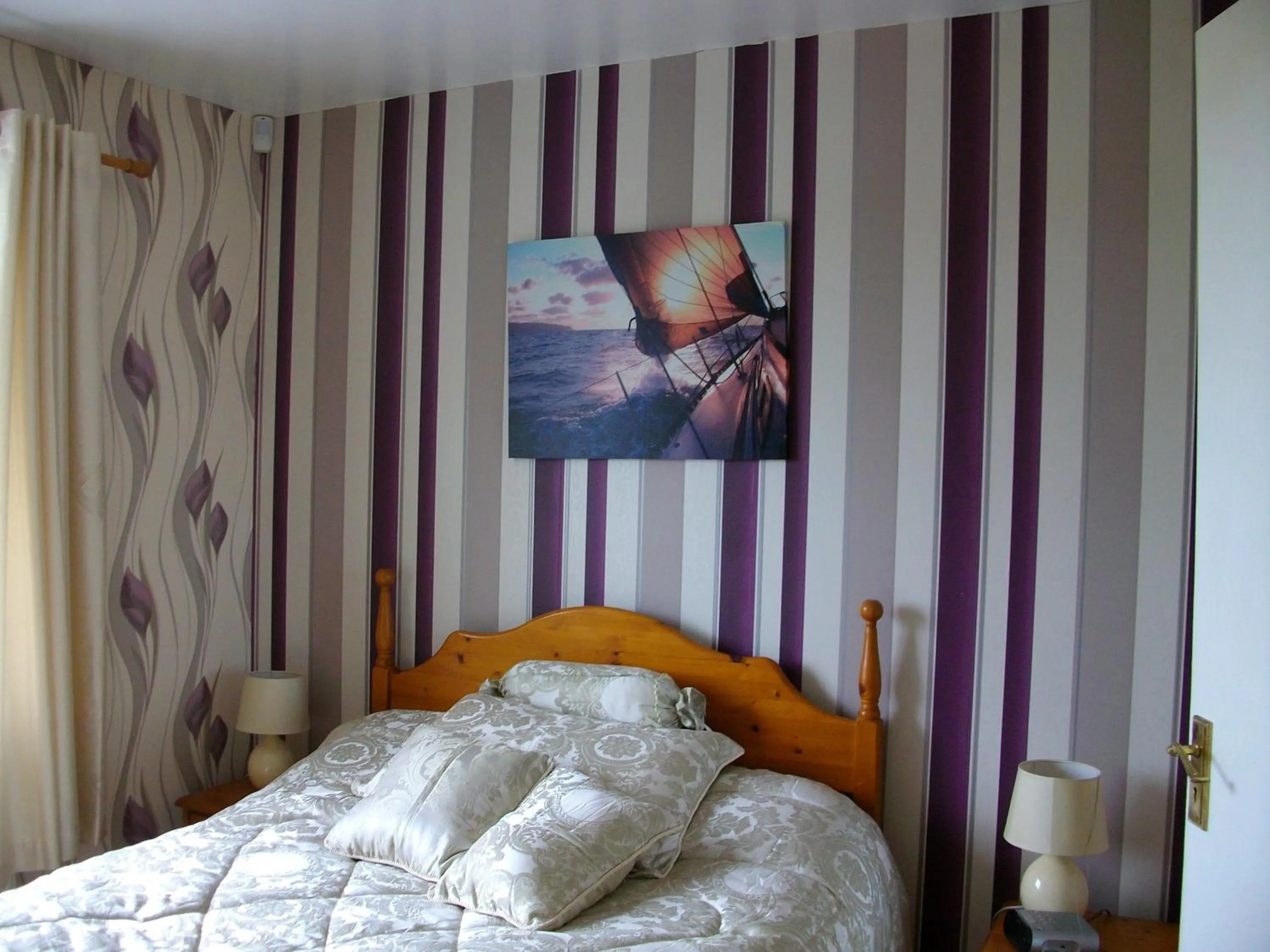 Decorative detail, Bed in Clonmacnoise B&B