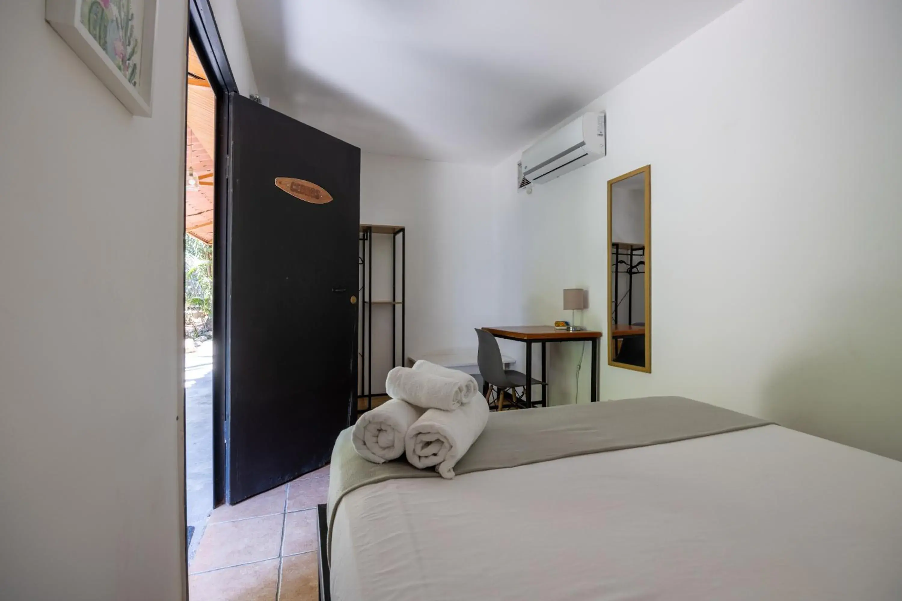 Standard Double Room with Shared Bathroom in Believe Surf & Yoga Lodge Santa Teresa Standard Double Room with Shared Bathroom in Believe Surf & Yoga Lodge Santa Teresa