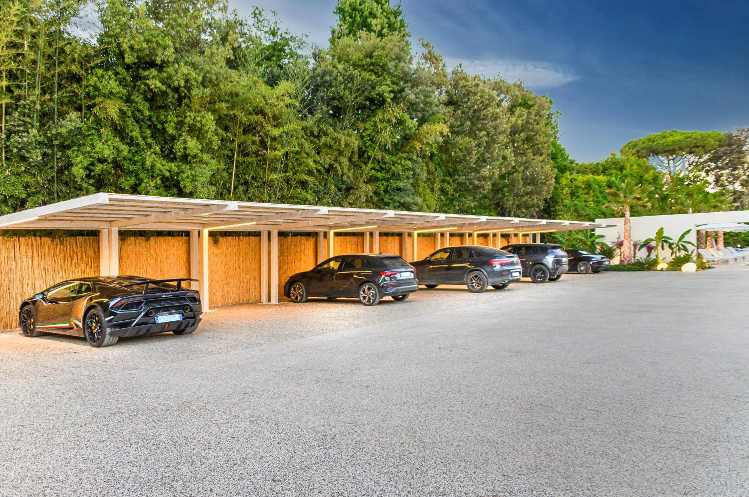 Parking in Resort Miramonti