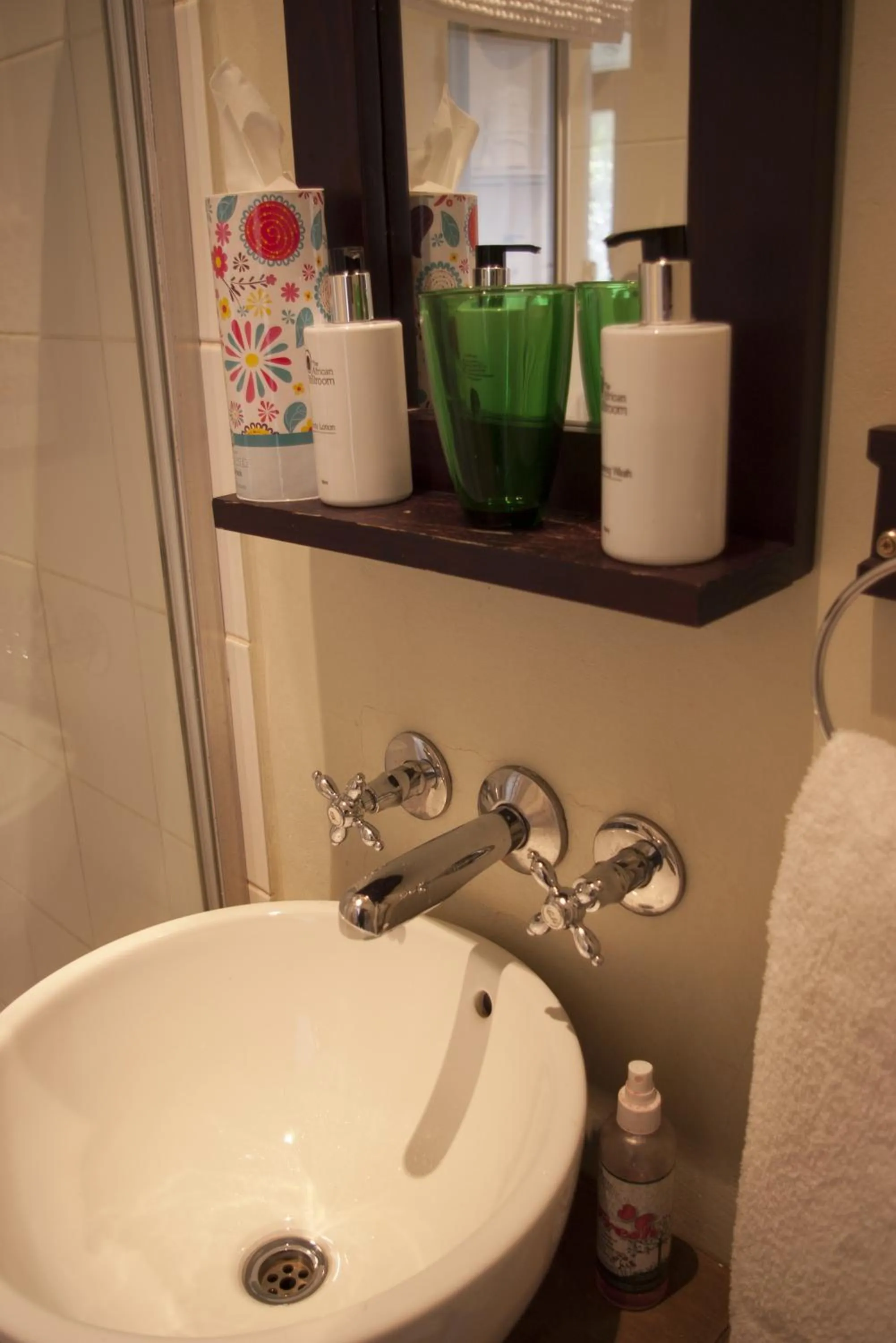 Bathroom in Tancredi B&B