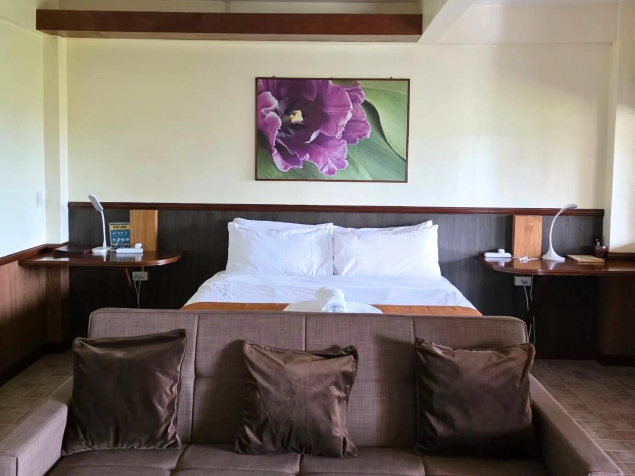 Bed in Verde View Villas