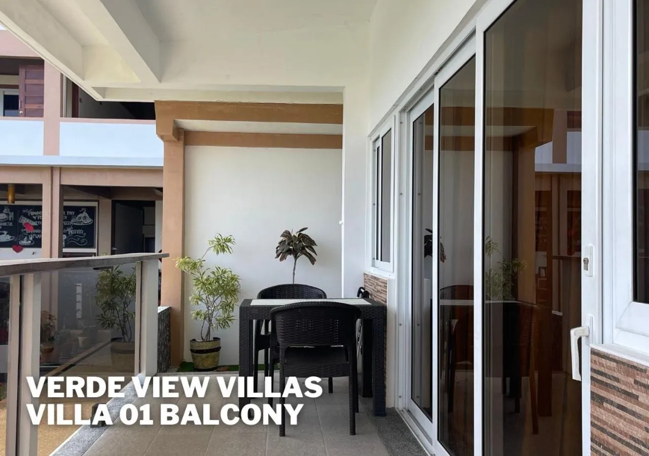 Balcony/Terrace in Verde View Villas