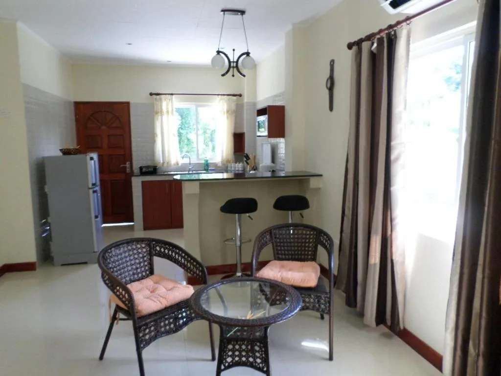 Seating area in Precious Residence C