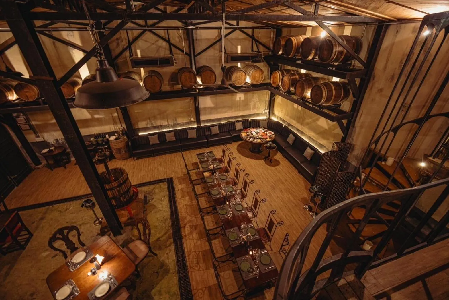 Restaurant/places to eat in Issara Boutique Winery Hotel