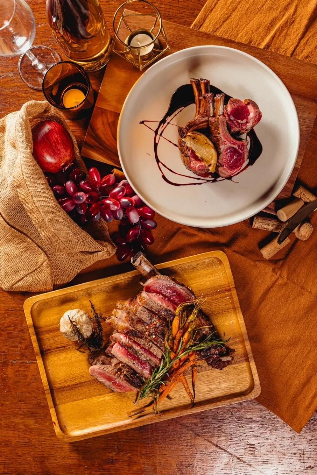 Food and drinks in Issara Boutique Winery Hotel