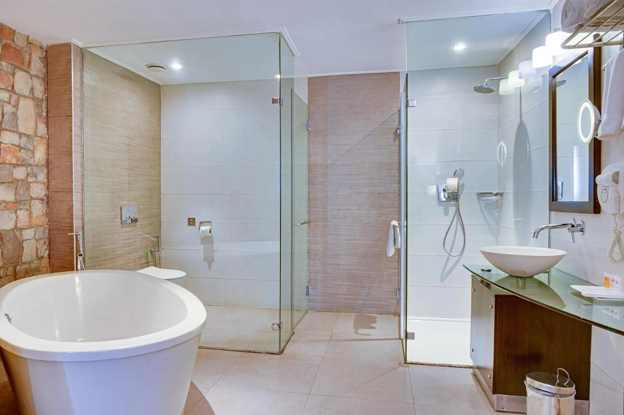 Shower in Leola Boutique Hotel Ikeja - Lagos