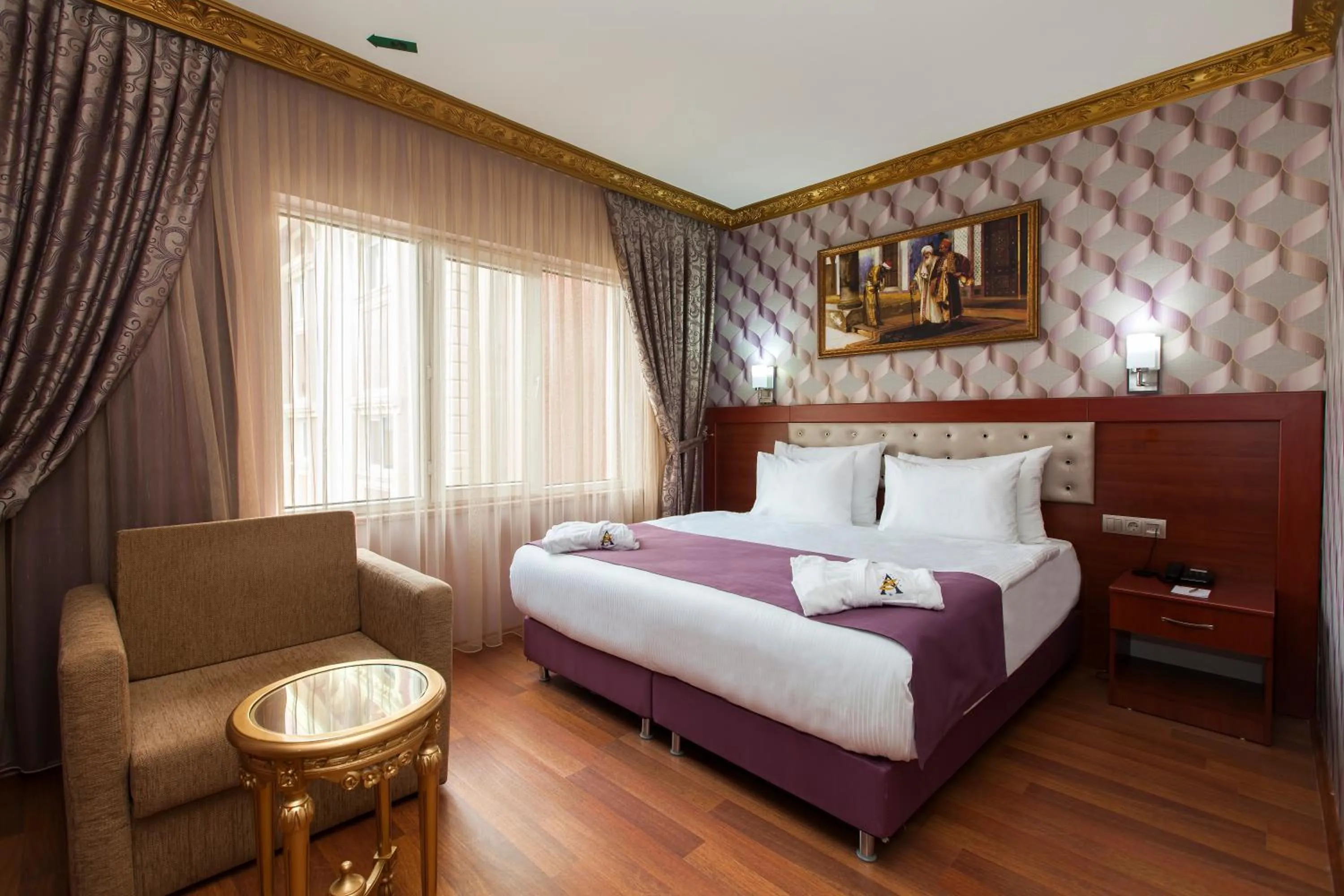 Photo of the whole room, Bed in Alrazi Hotel