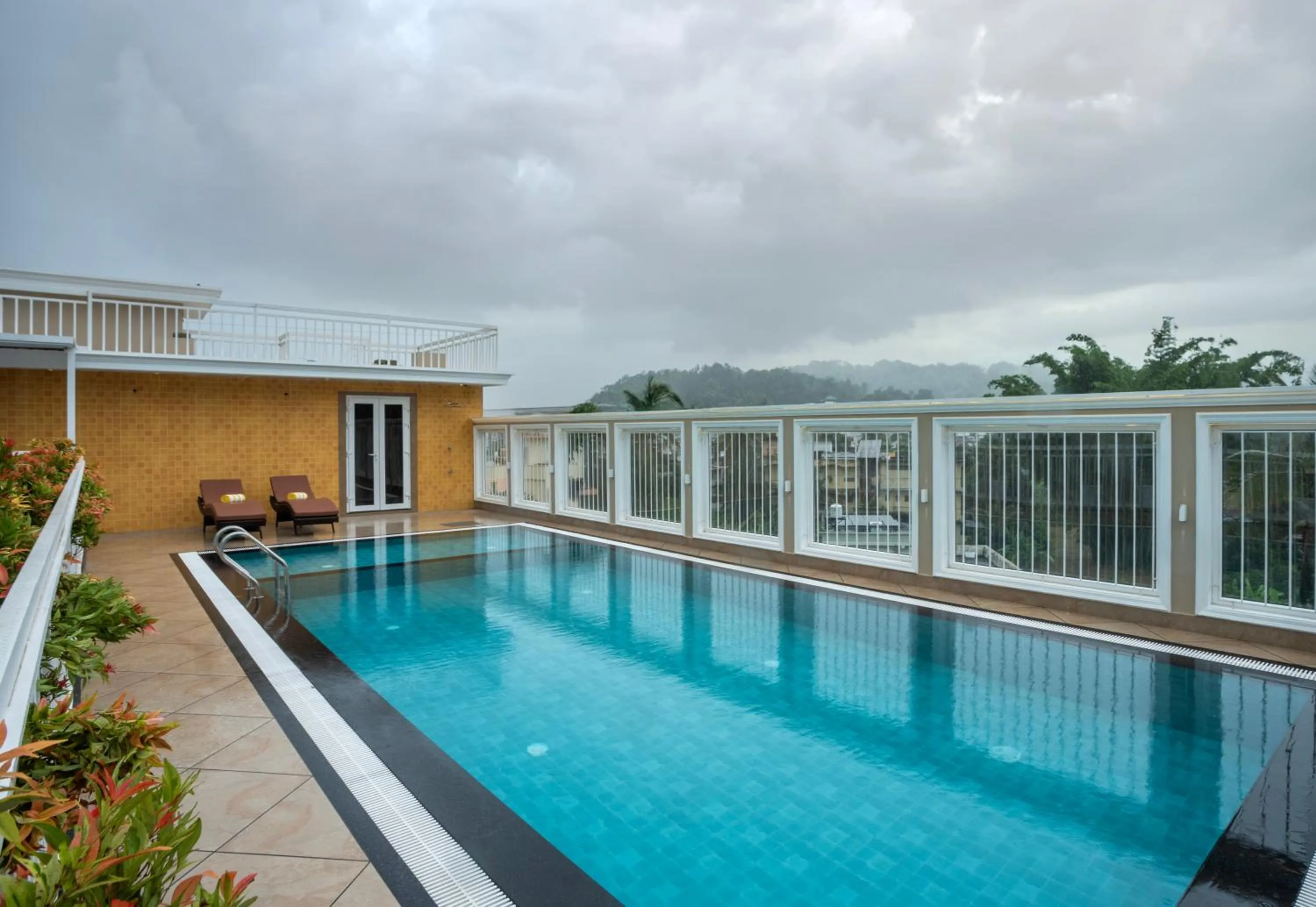 Swimming pool in The Grand
