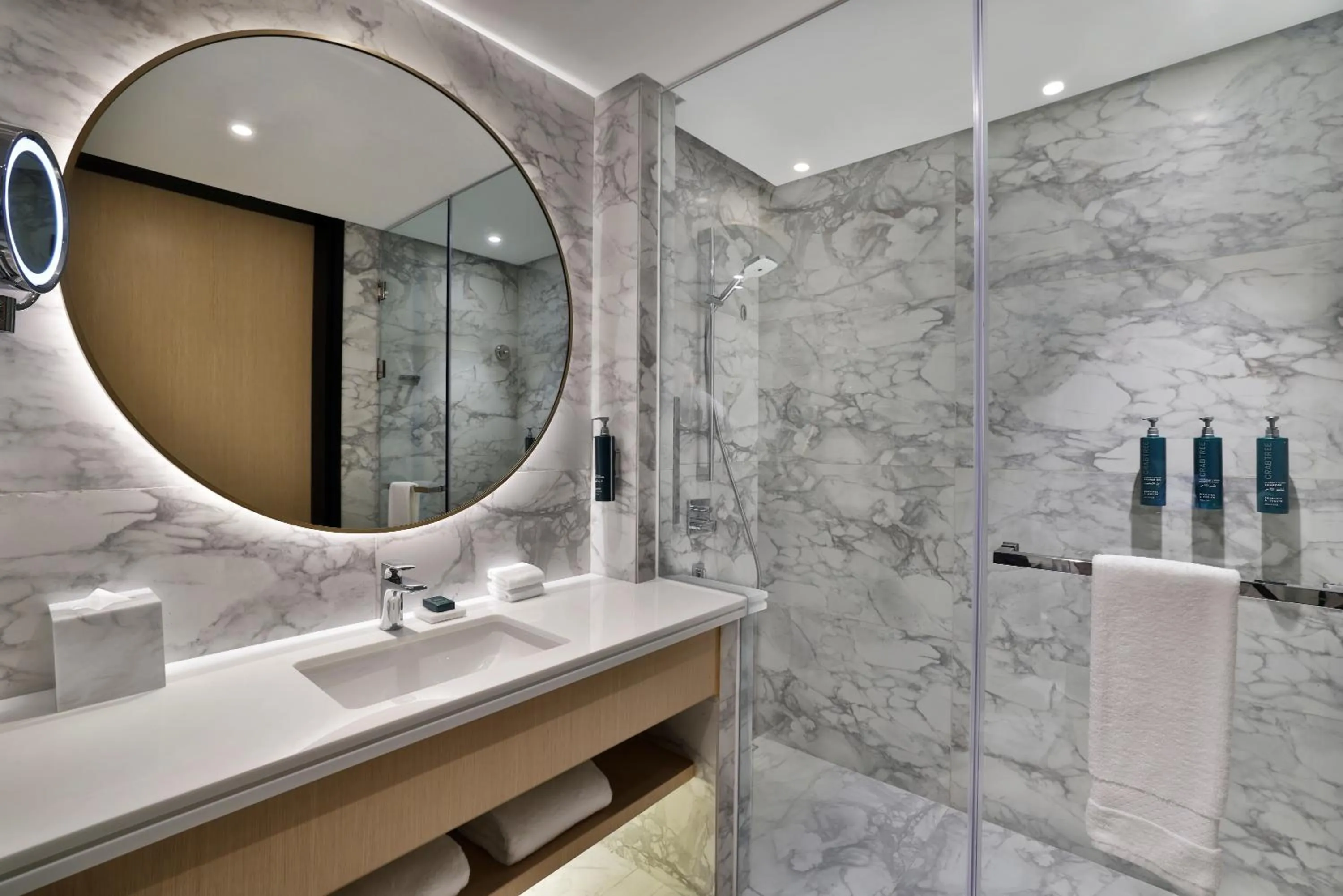 Bathroom in DoubleTree by Hilton Madinah Gate