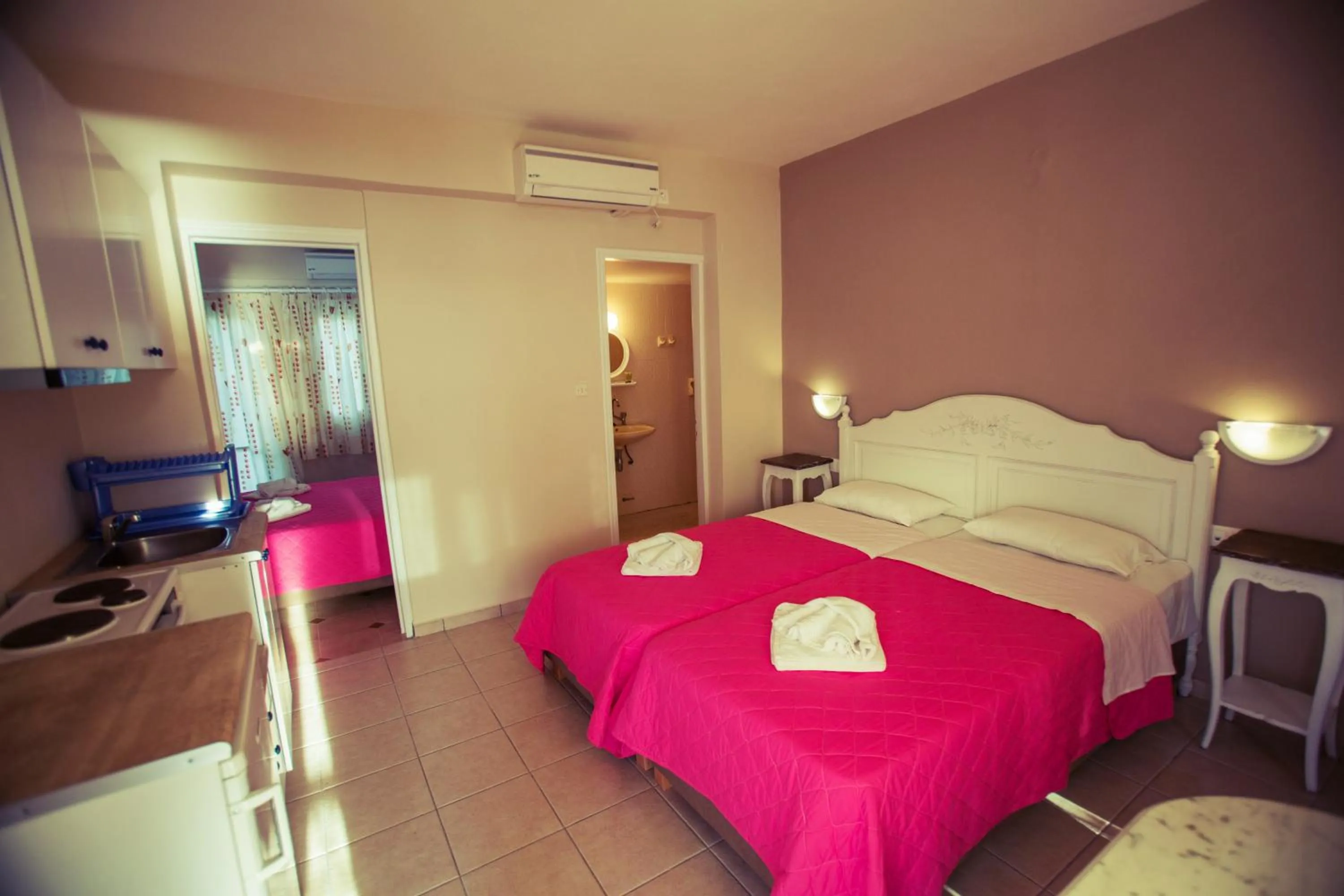 Bed in Sunshine Resort