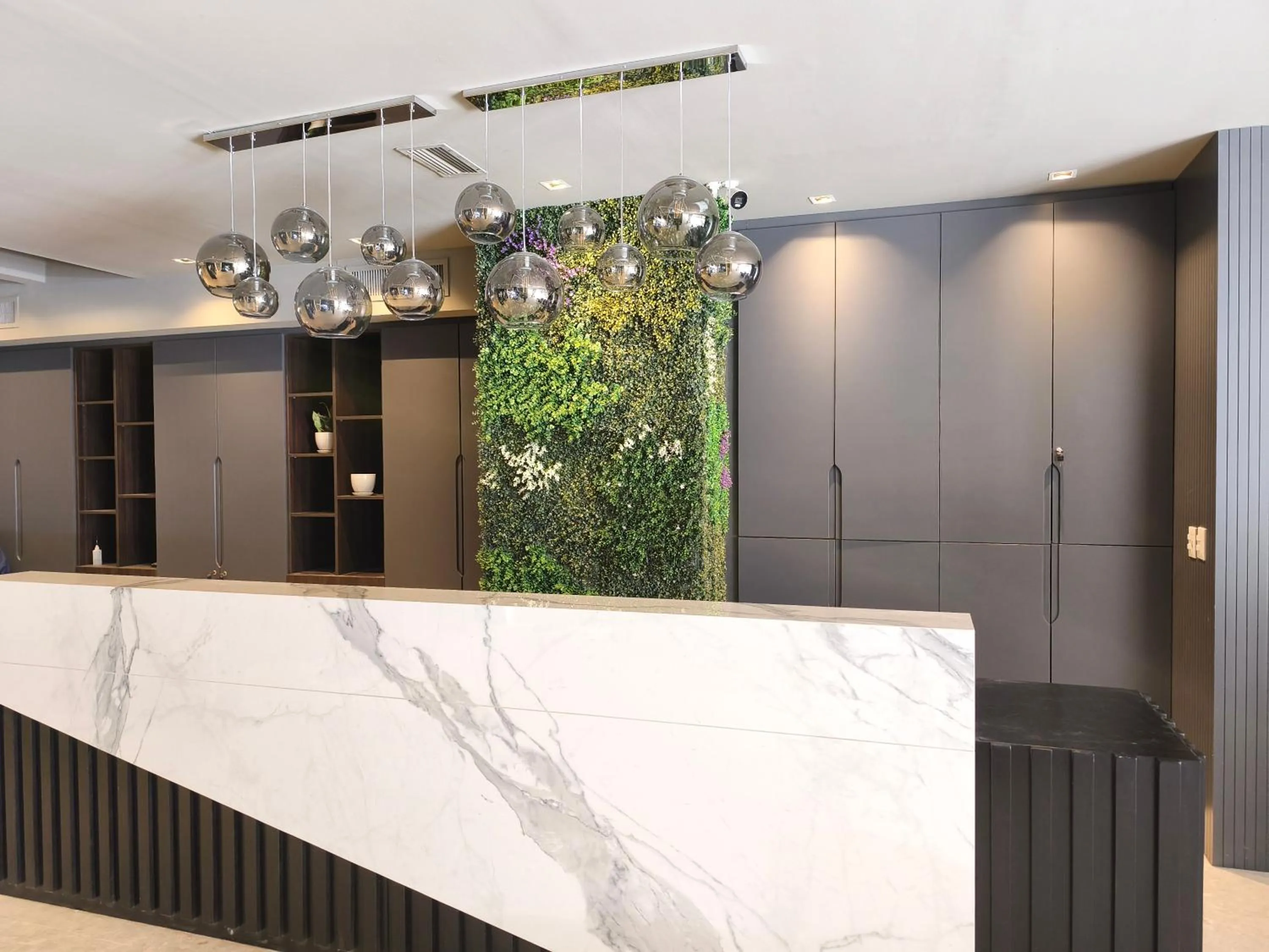 Empire Hotel Buenos Aires by HS