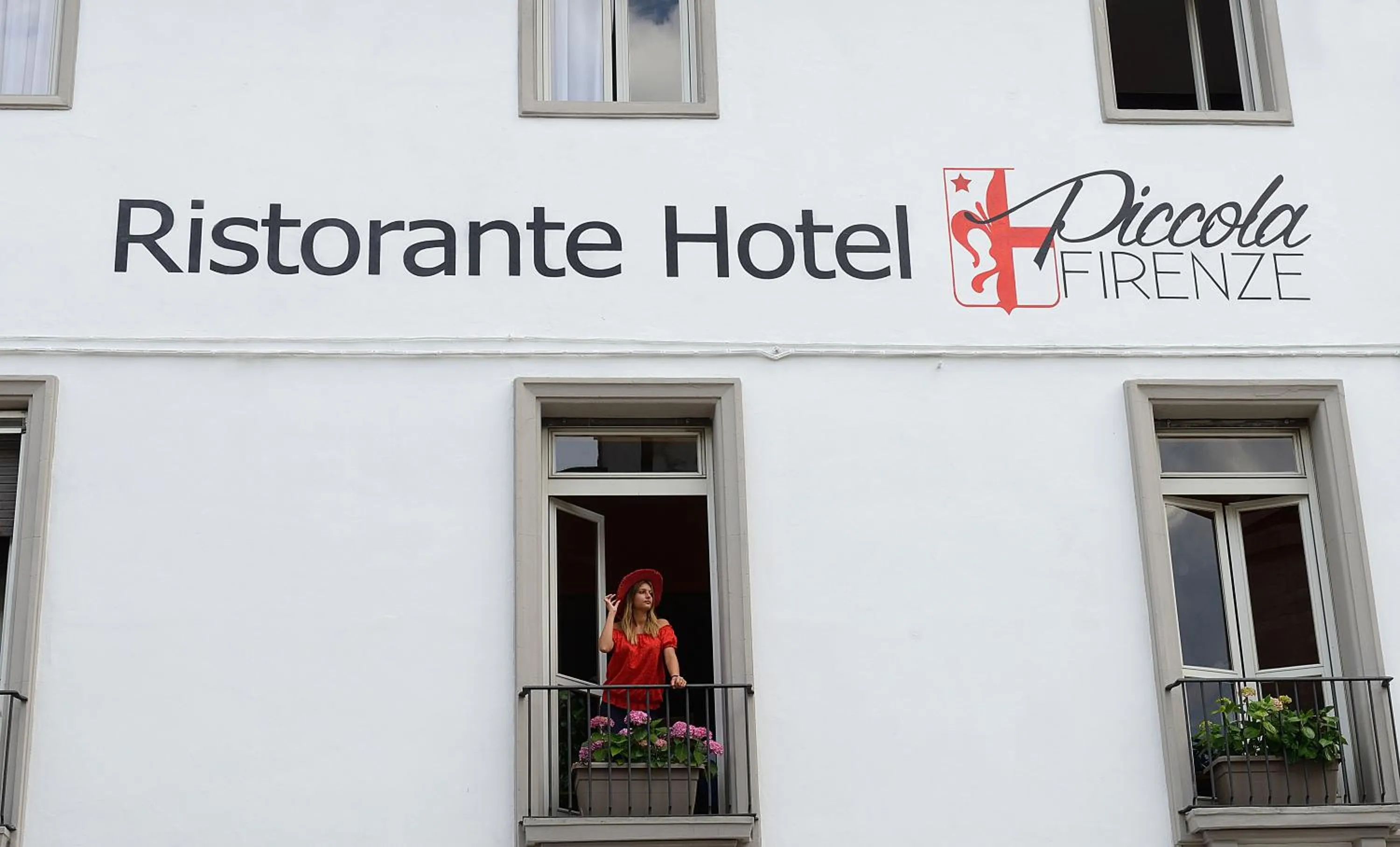 Facade/entrance in Hotel Piccola Firenze