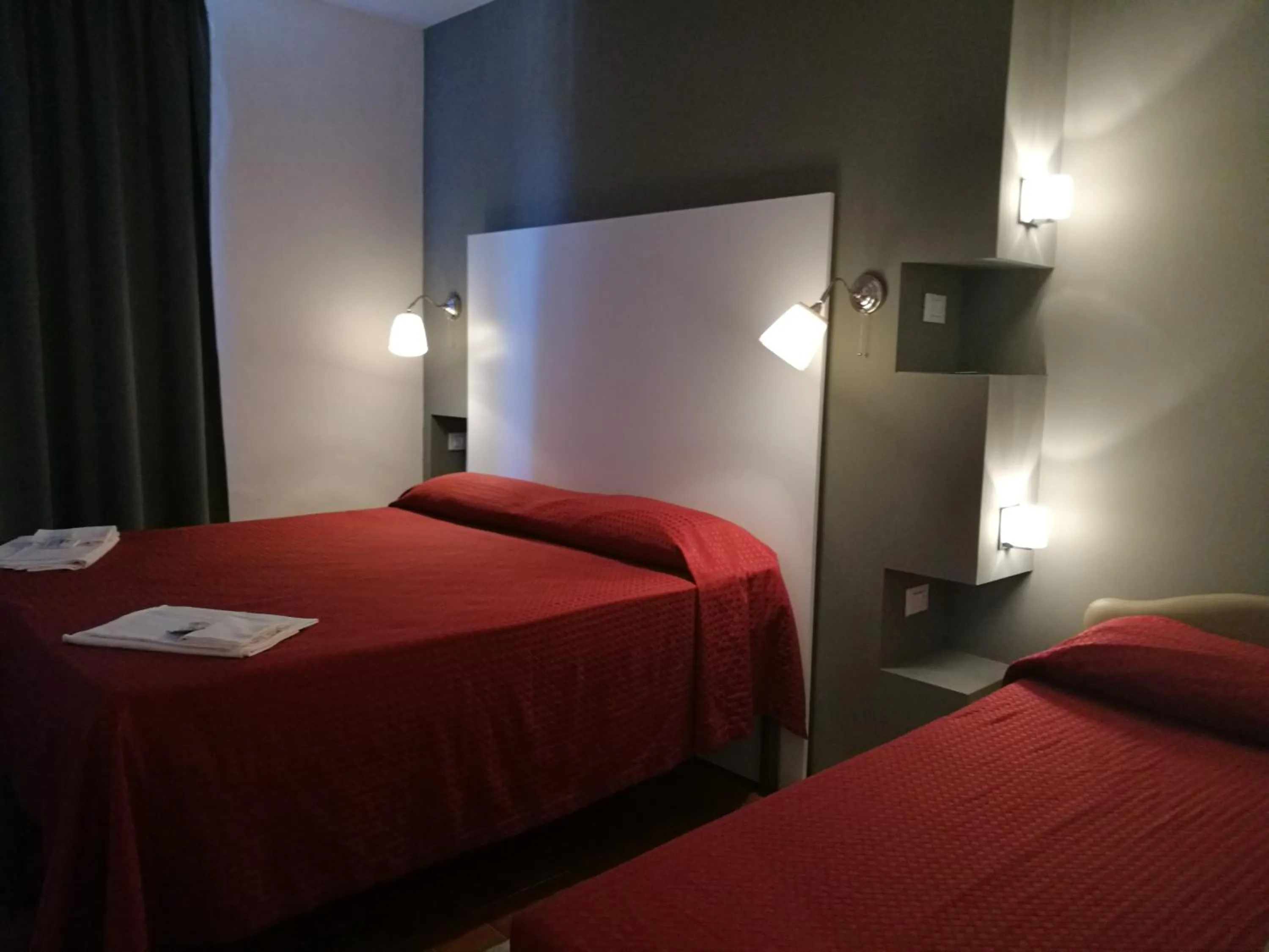 Bedroom in Hotel Piccola Firenze