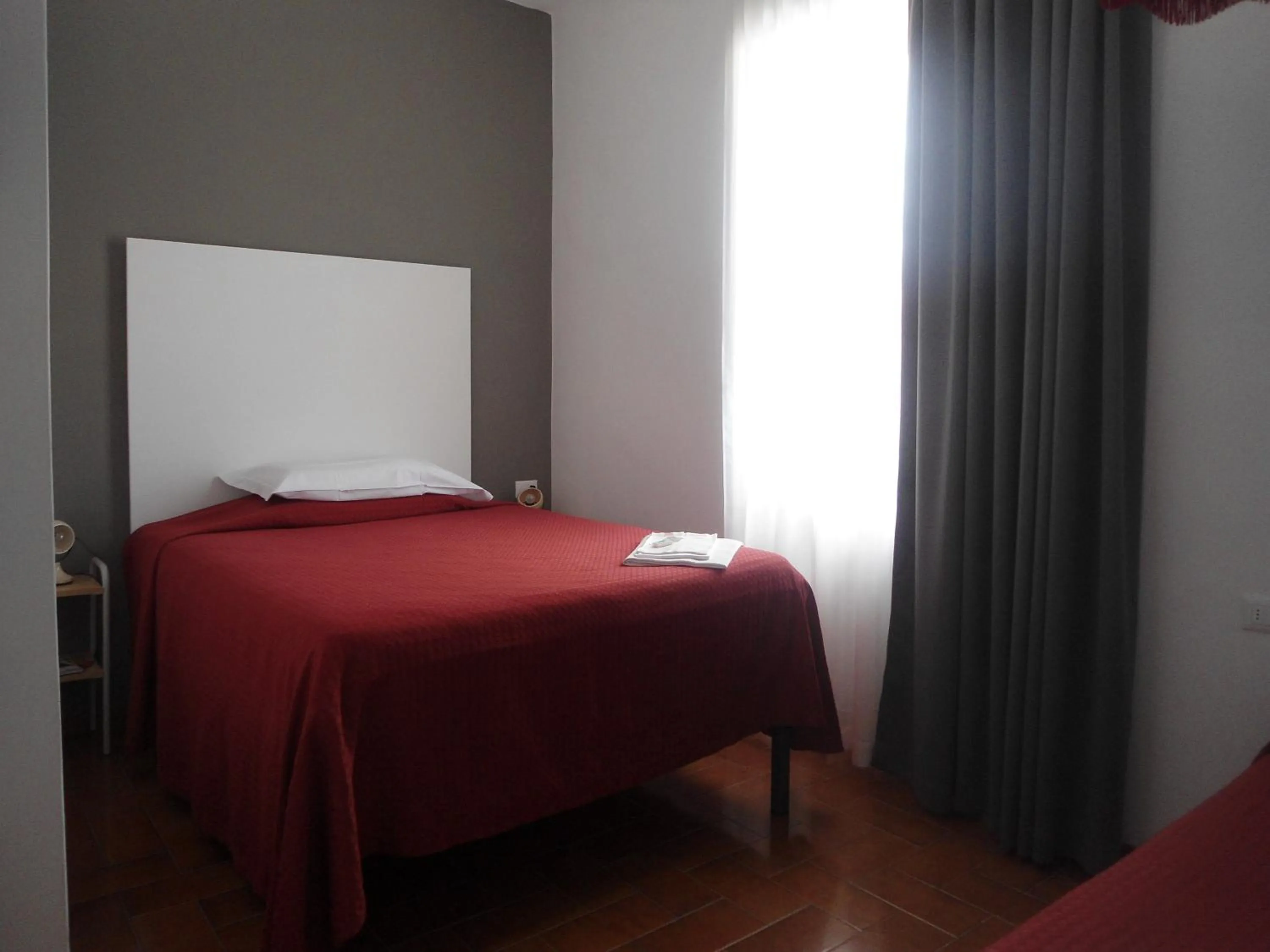 Bedroom in Hotel Piccola Firenze