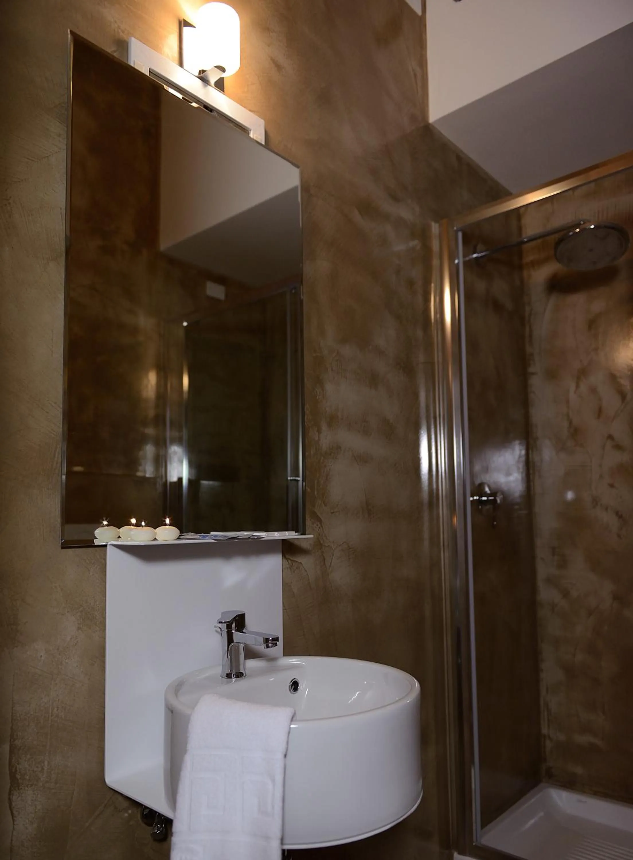 Bathroom in Hotel Piccola Firenze