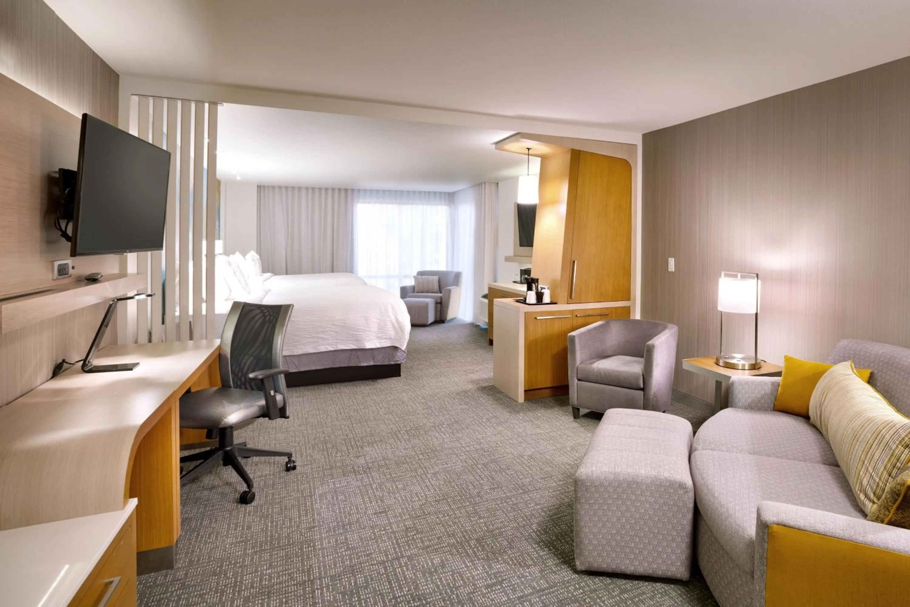 Photo of the whole room, Bed in Courtyard by Marriott Salt Lake City Downtown