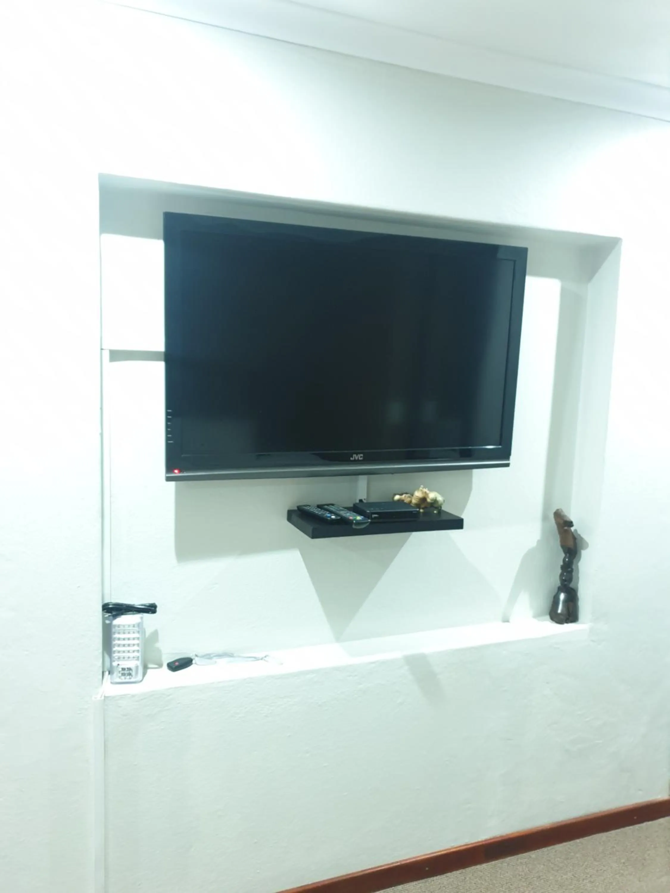 TV and multimedia in By Appointment Suites