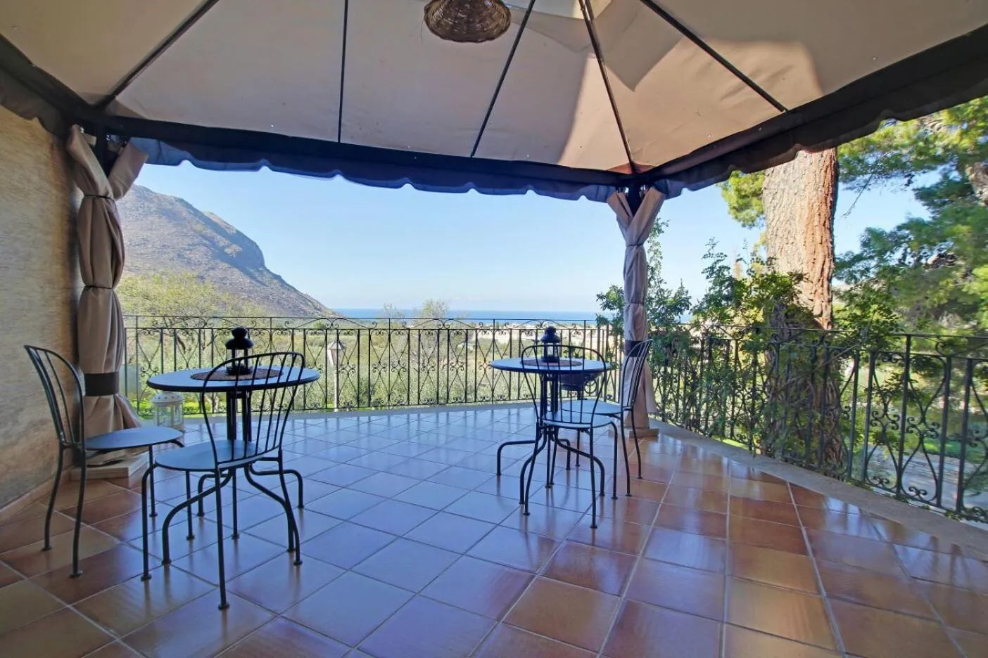 Natural landscape in Poggio di mare